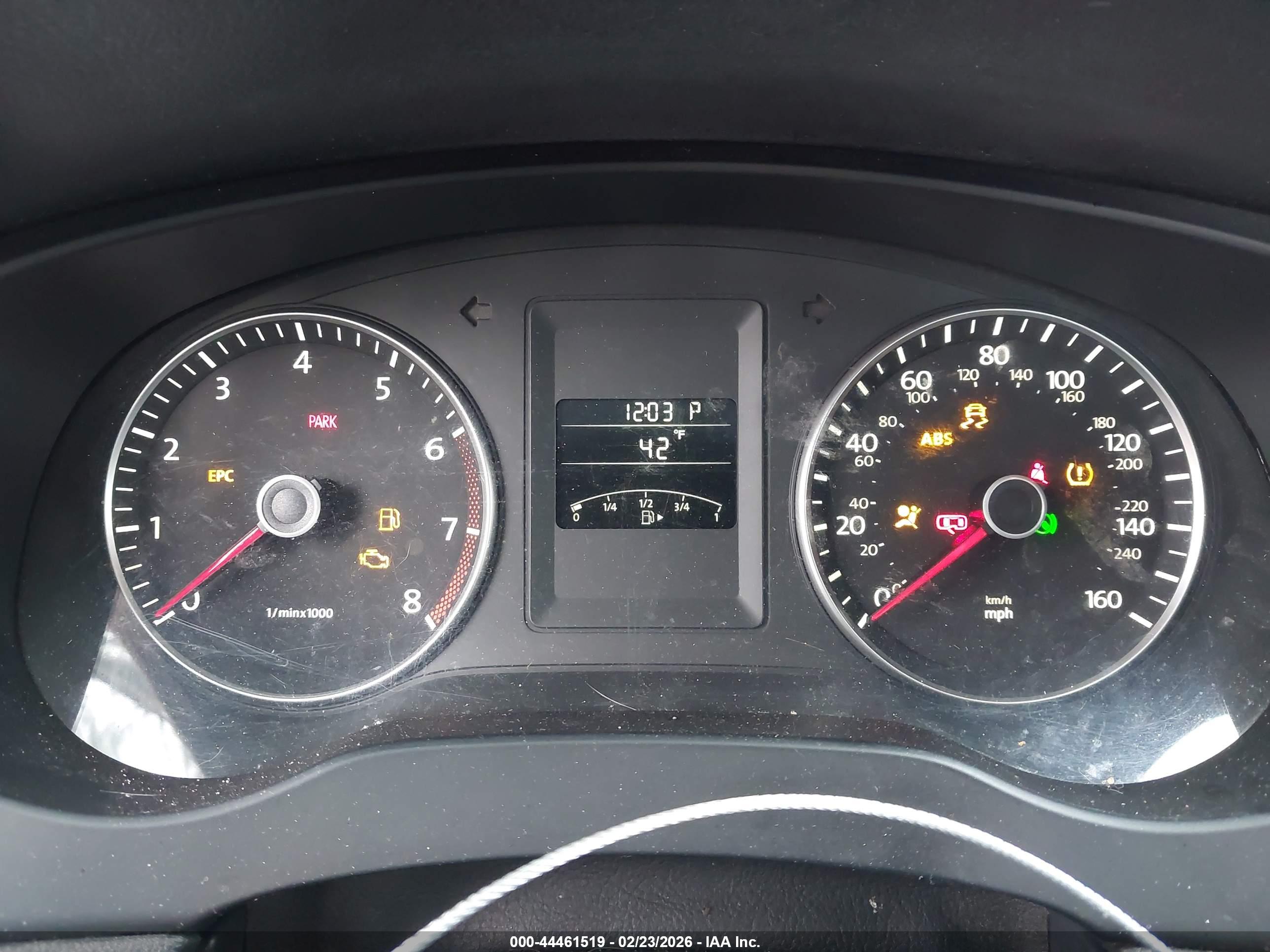 VOLKSWAGEN JETTA image 7