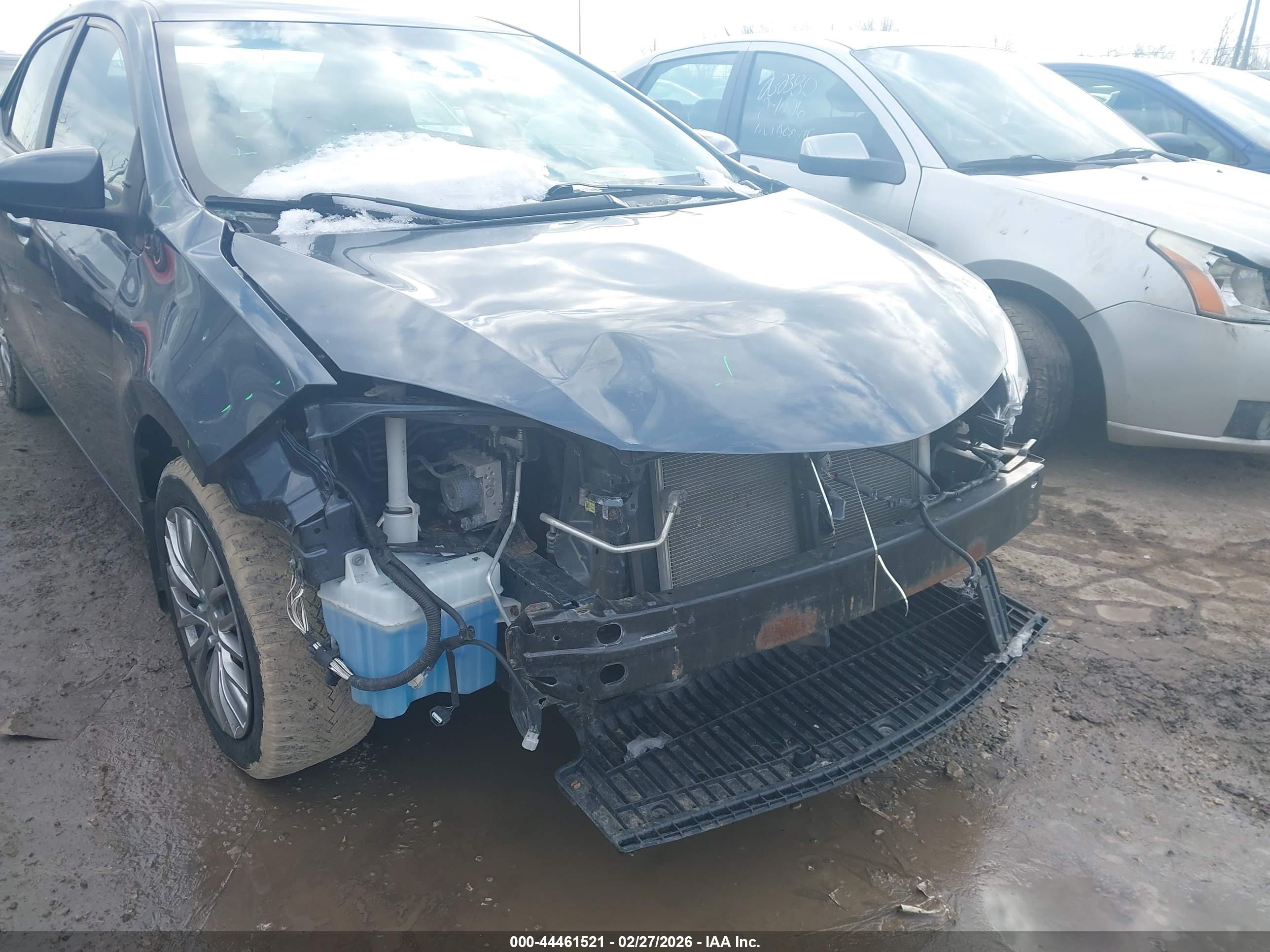 TOYOTA COROLLA image 6