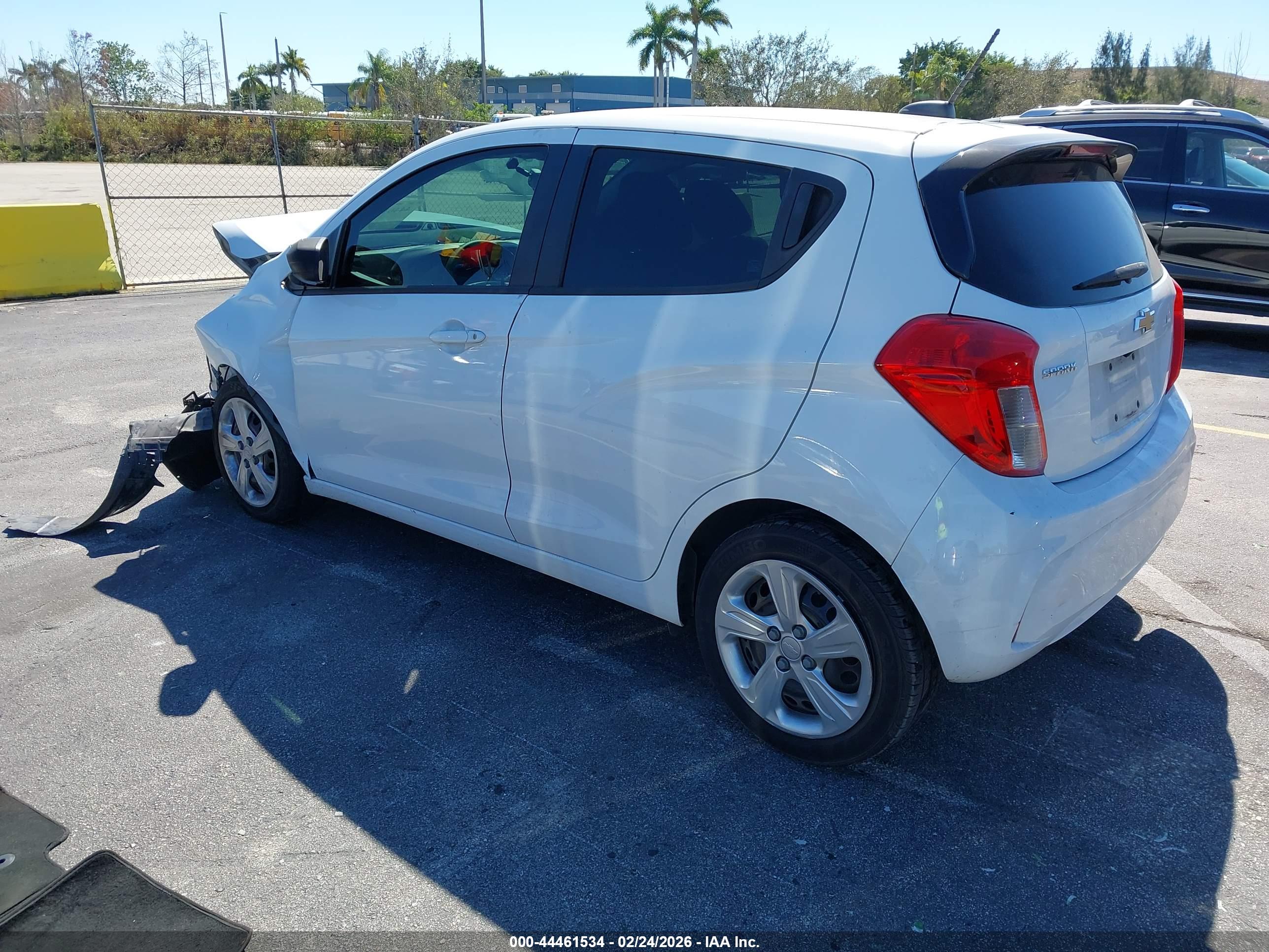 CHEVROLET SPARK image 3