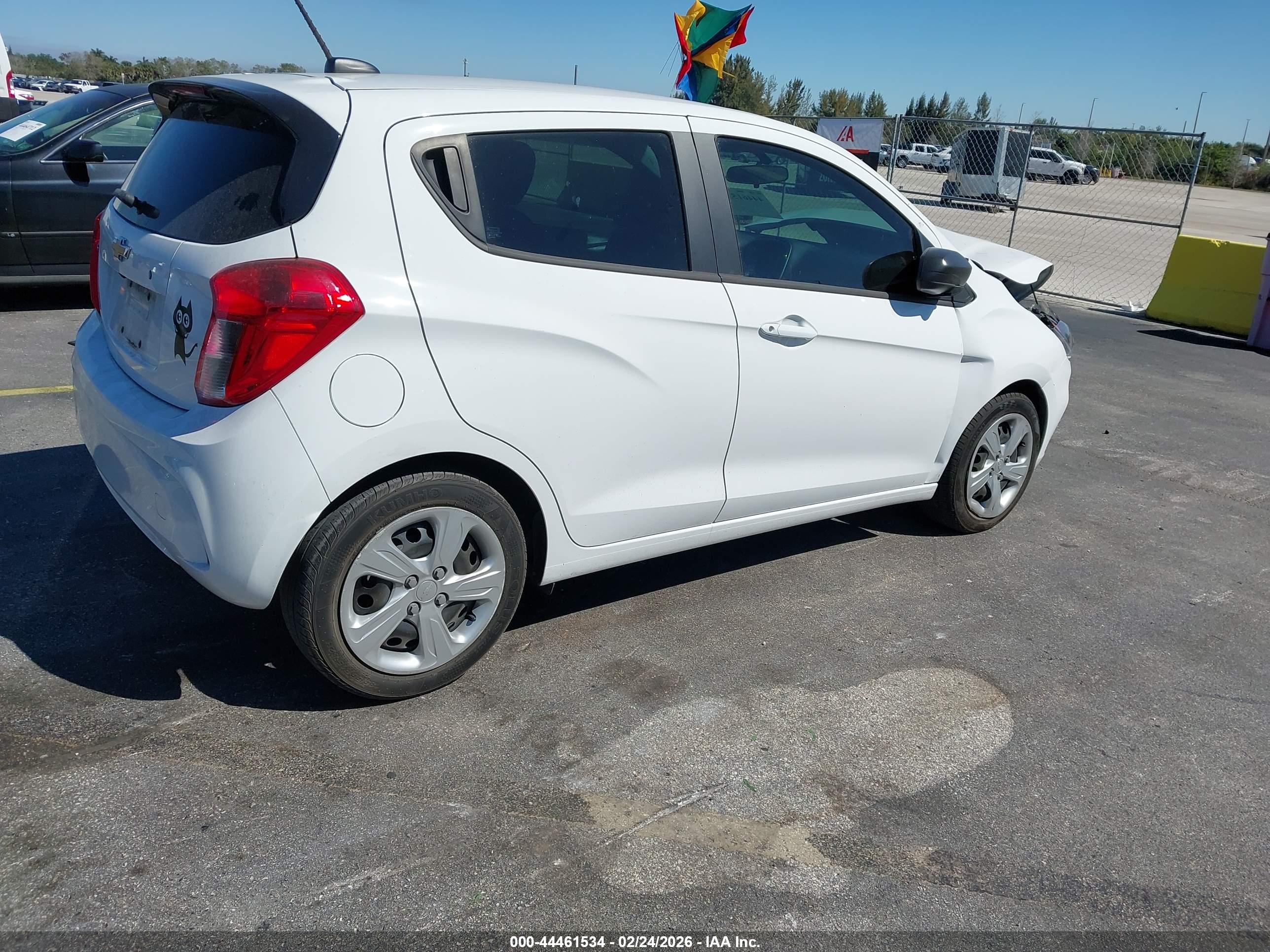 CHEVROLET SPARK image 4
