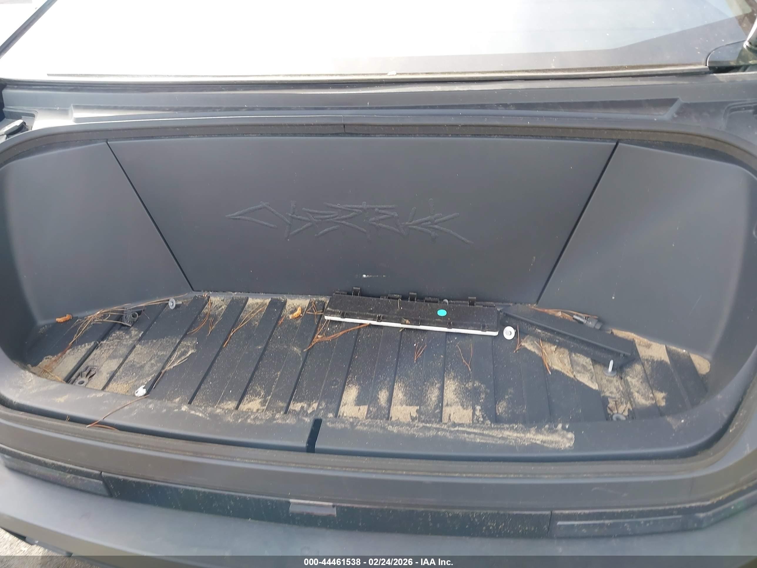 TESLA CYBERTRUCK image 10