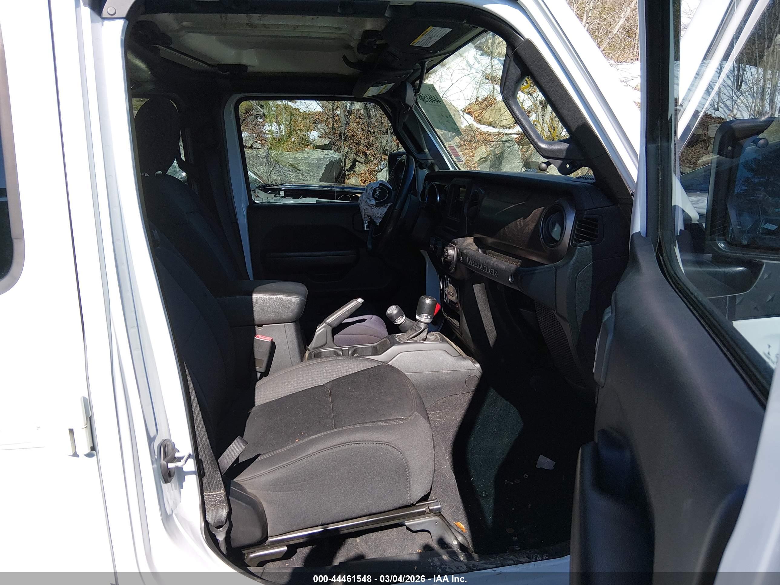 JEEP WRANGLER image 5