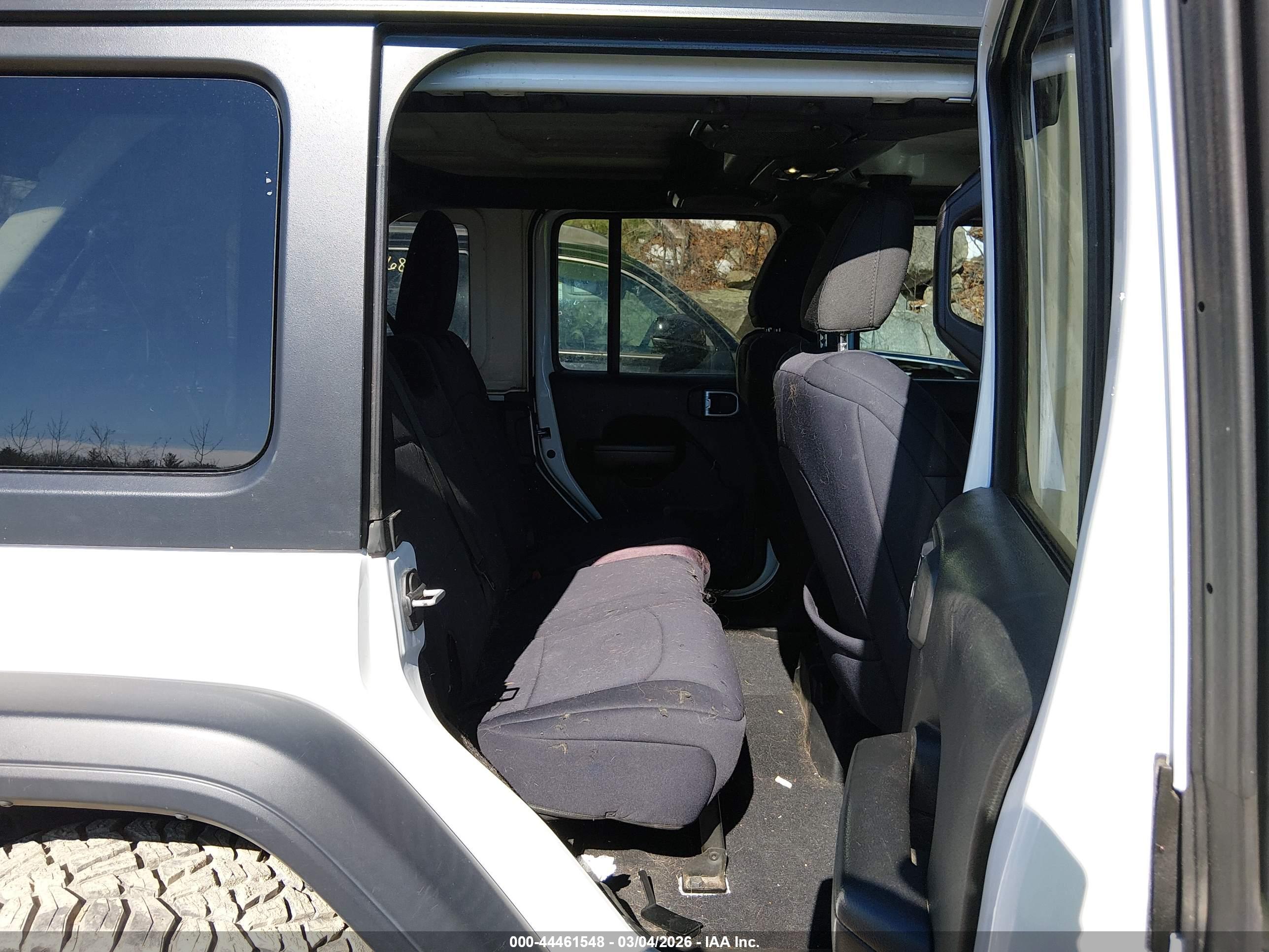 JEEP WRANGLER image 8