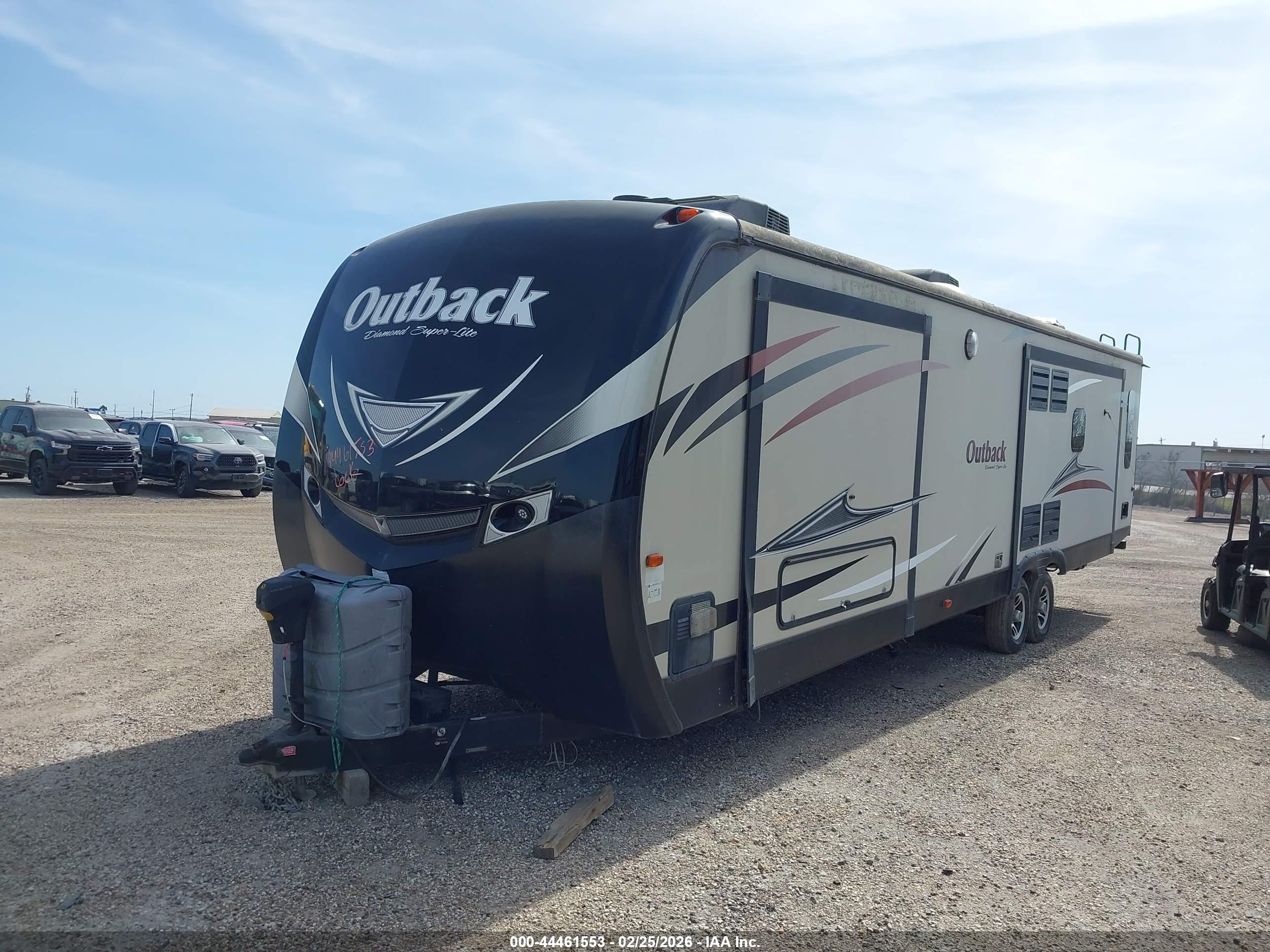 OUTBACK 328RL image 2