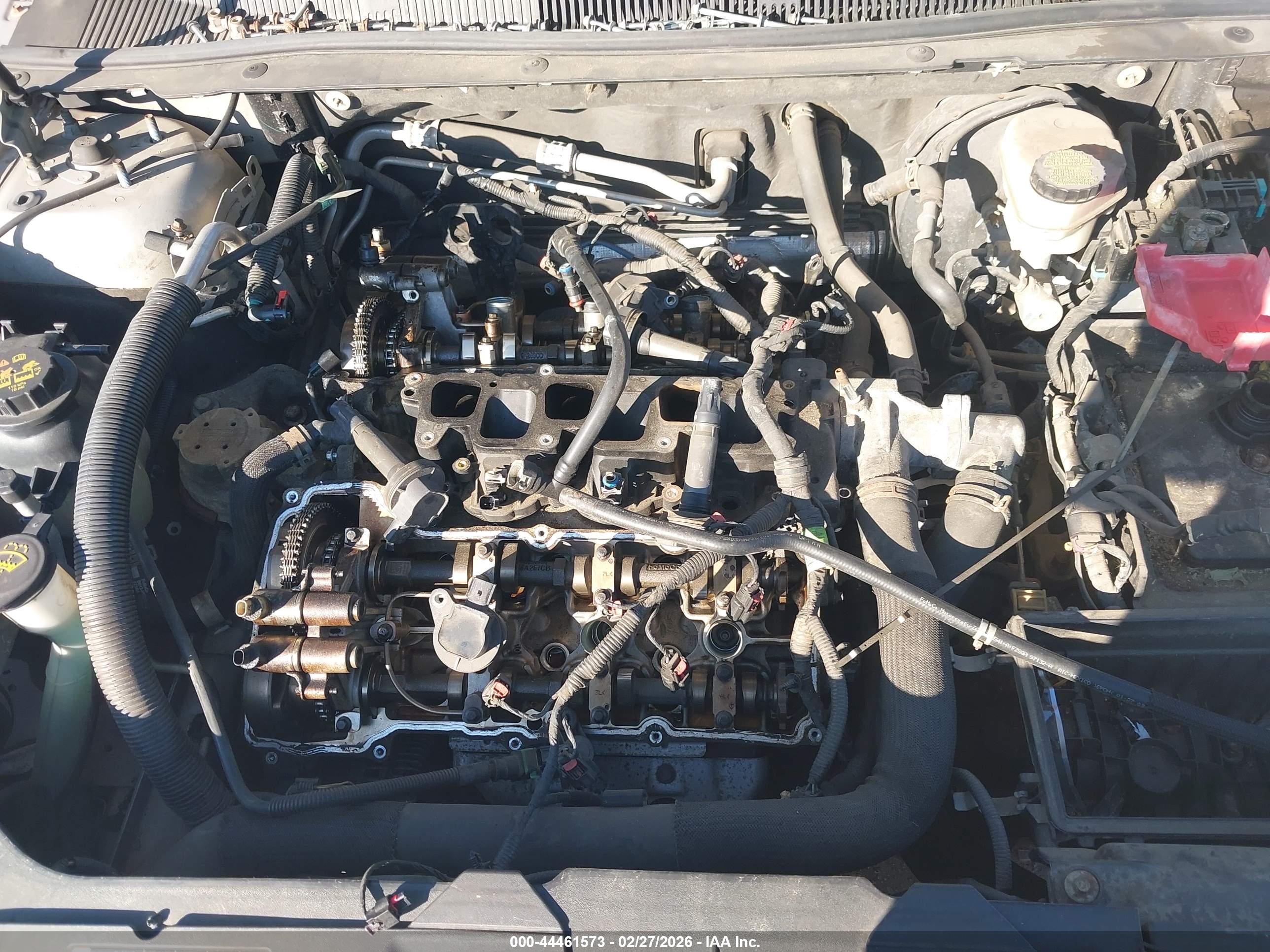 FORD TAURUS image 6
