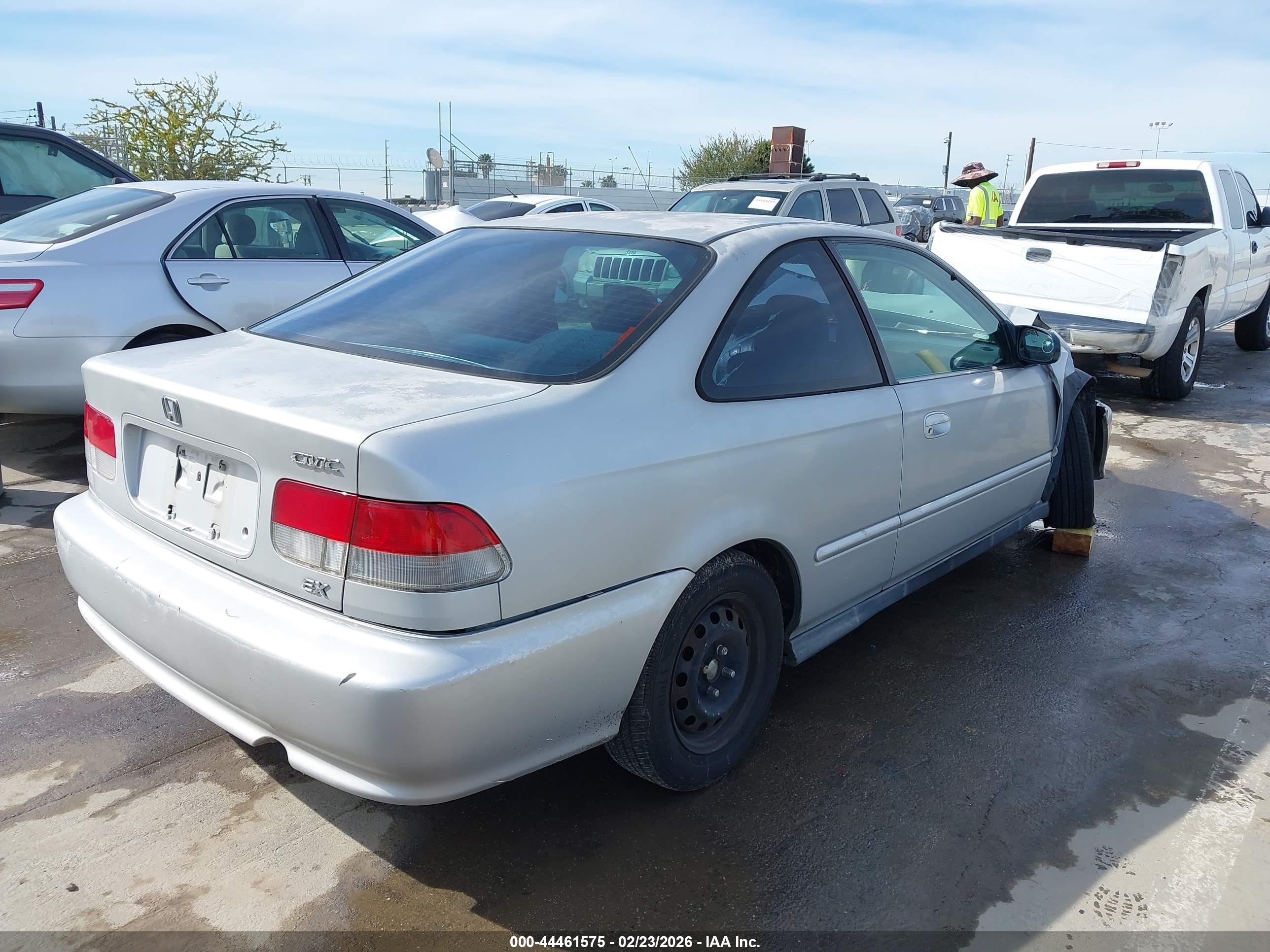HONDA CIVIC image 4