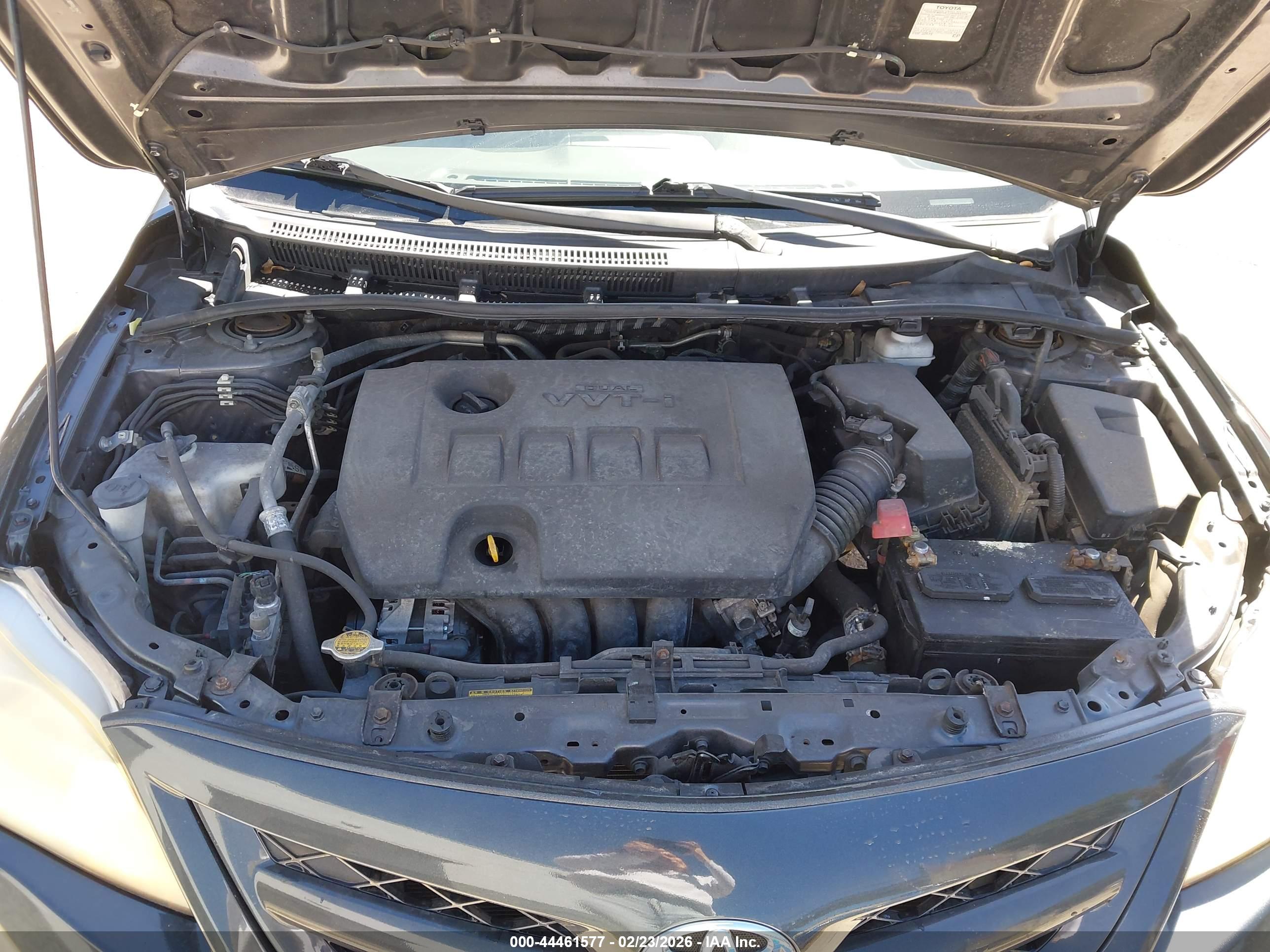 TOYOTA COROLLA image 10
