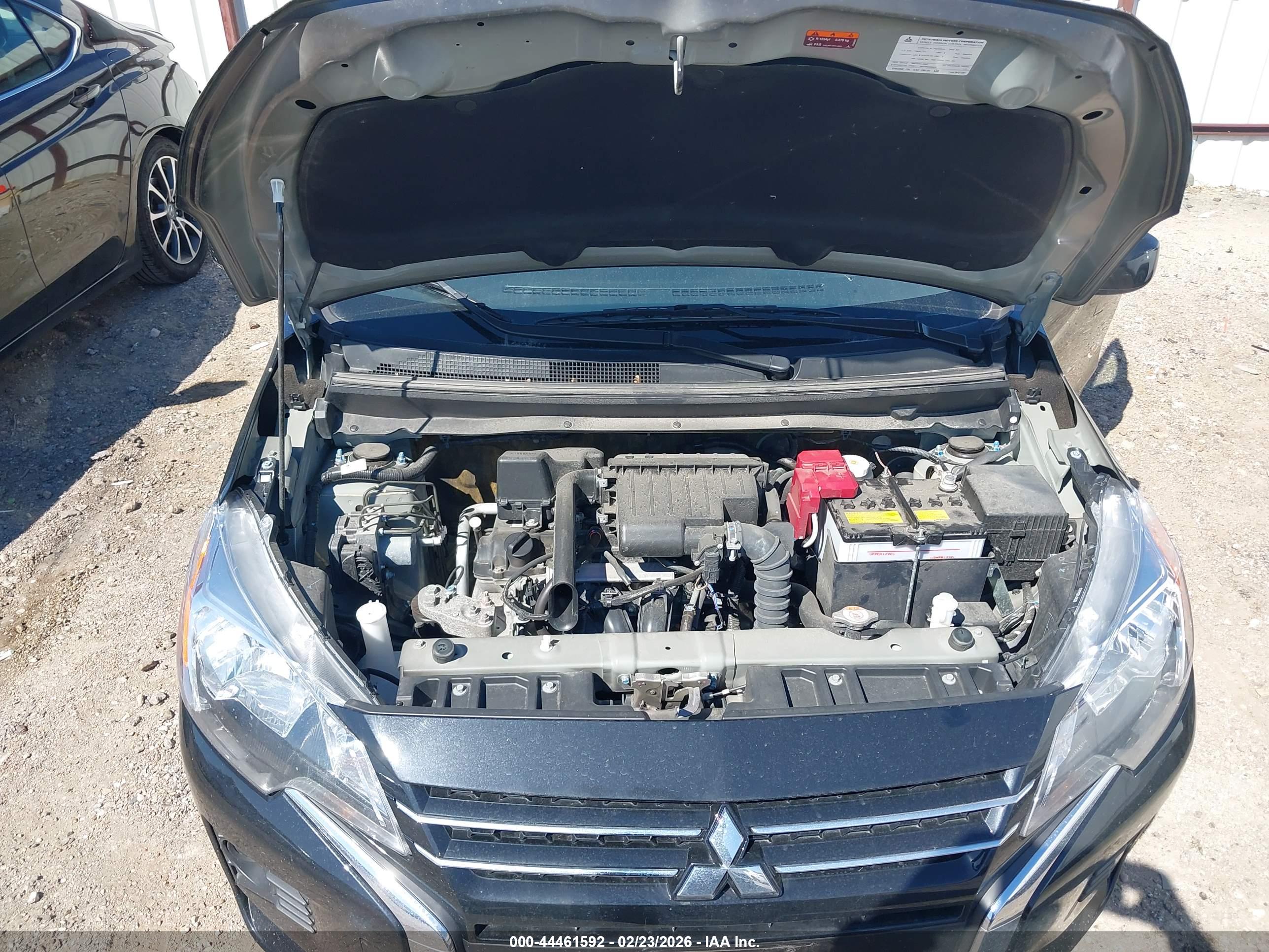 MITSUBISHI MIRAGE image 10