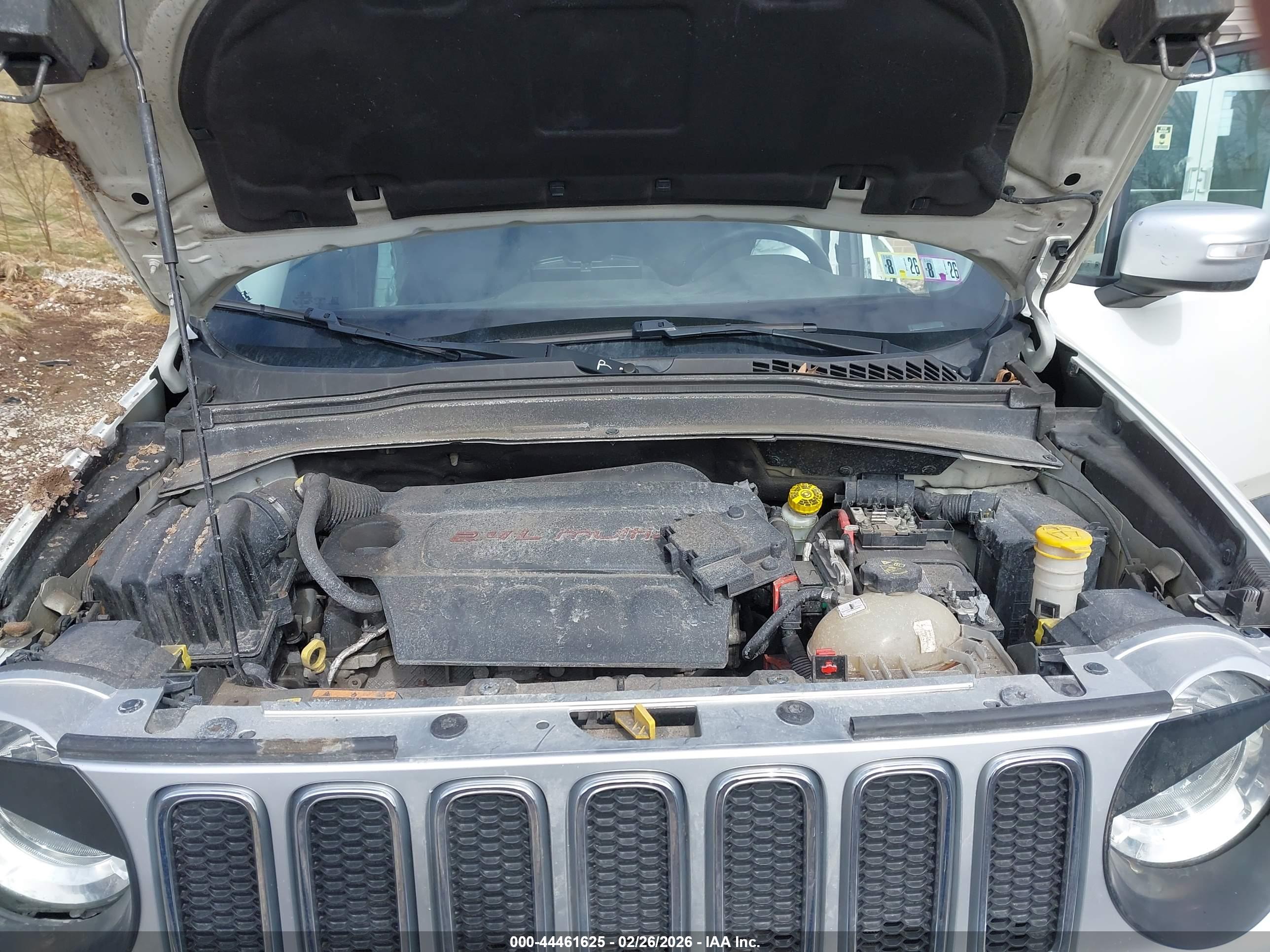 JEEP RENEGADE image 10