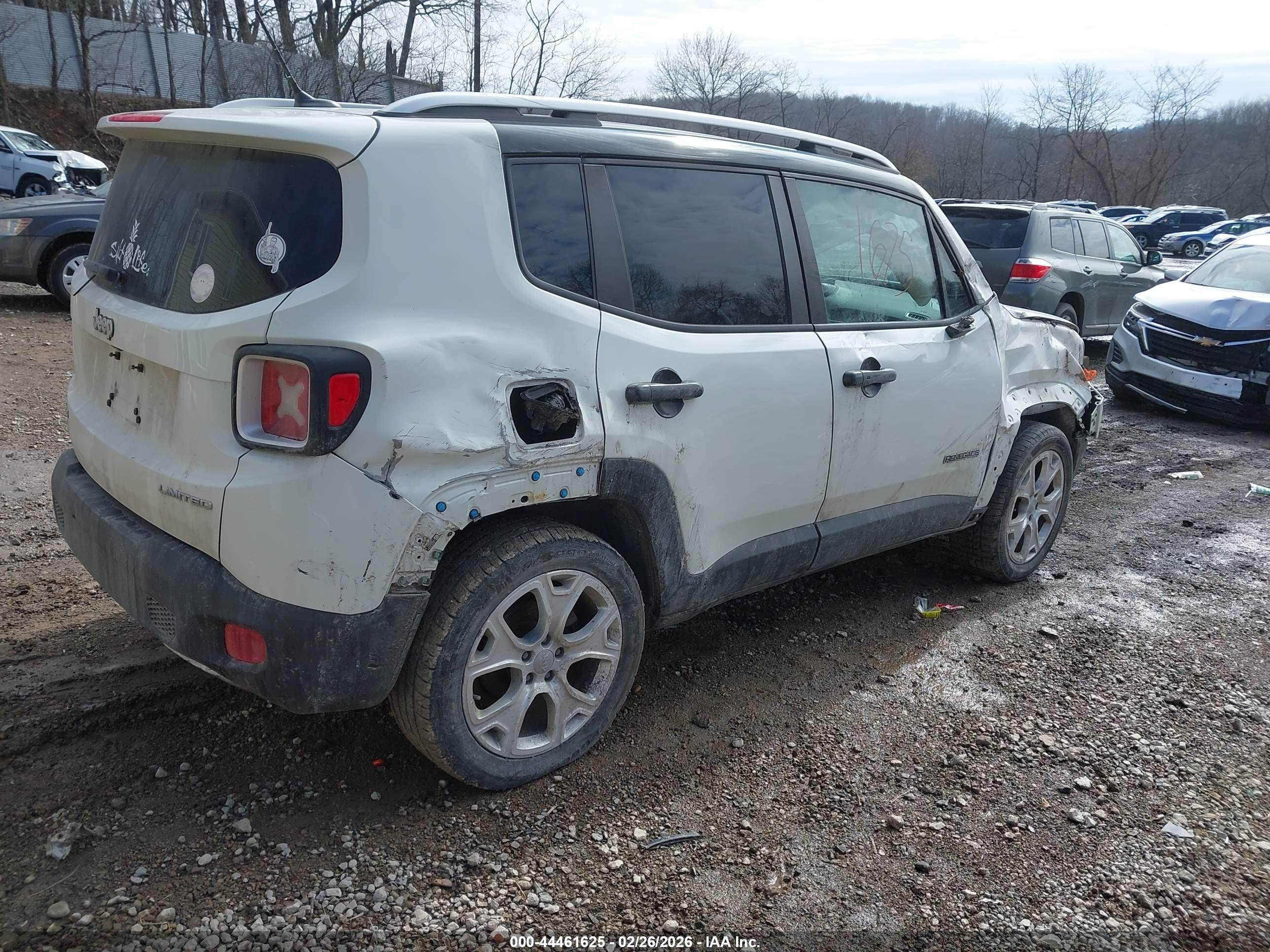 JEEP RENEGADE image 4