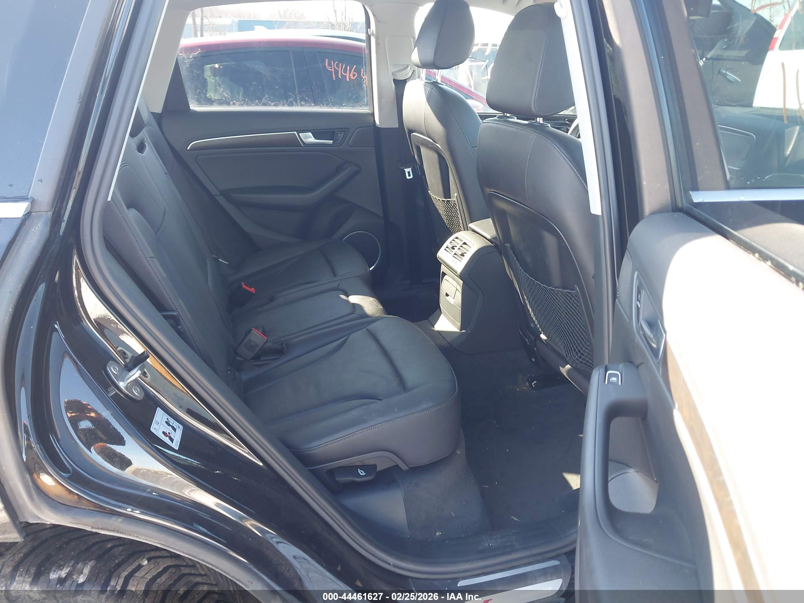 AUDI Q5 image 8
