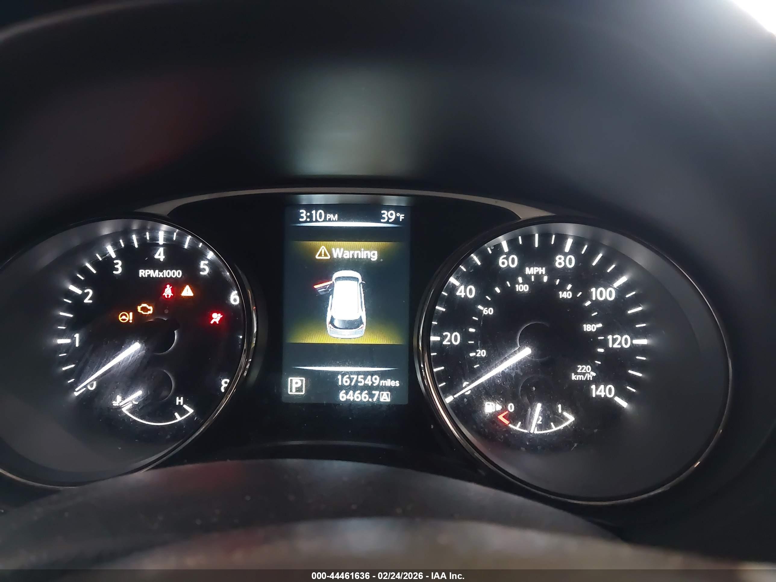 NISSAN ROGUE image 7