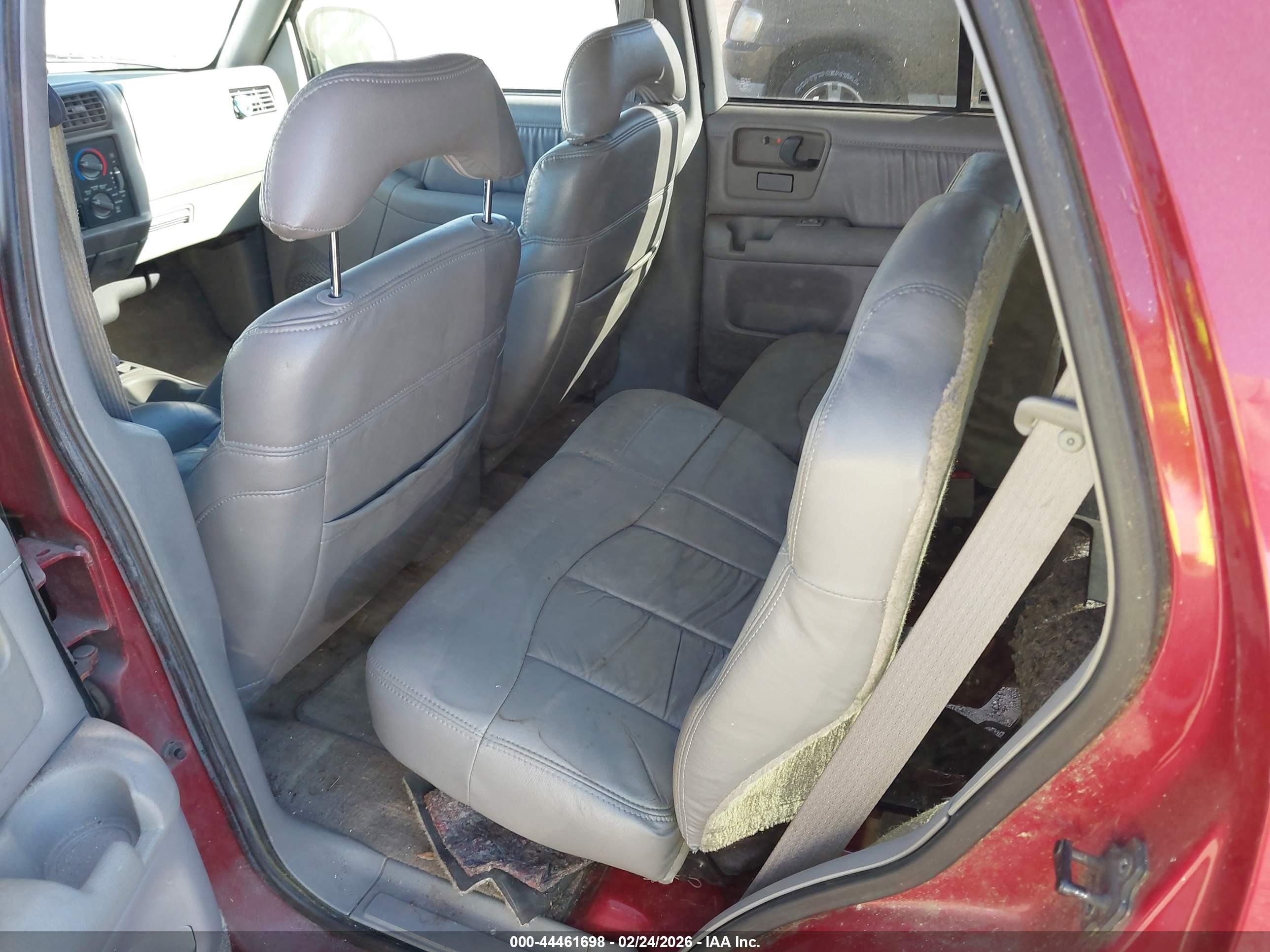 GMC JIMMY image 8