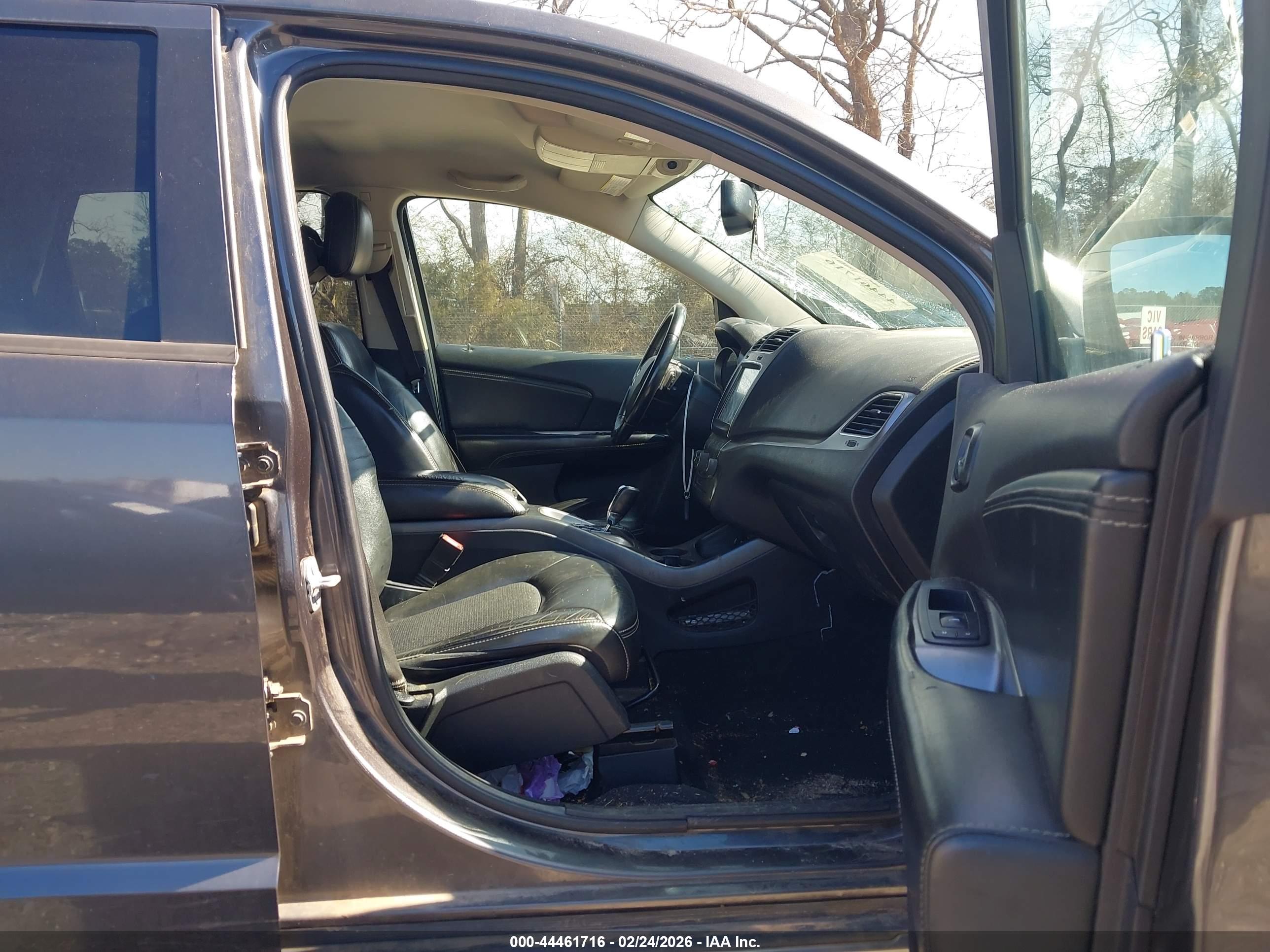 DODGE JOURNEY image 5
