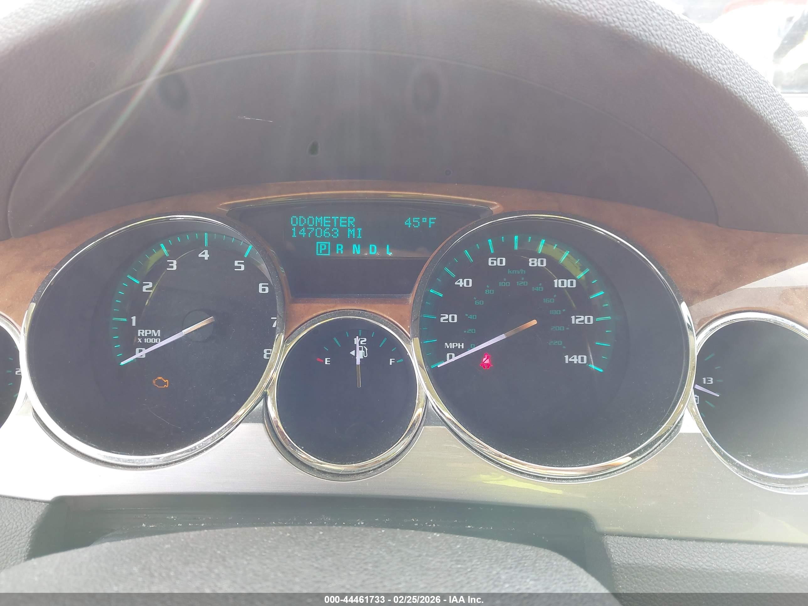 BUICK ENCLAVE image 7