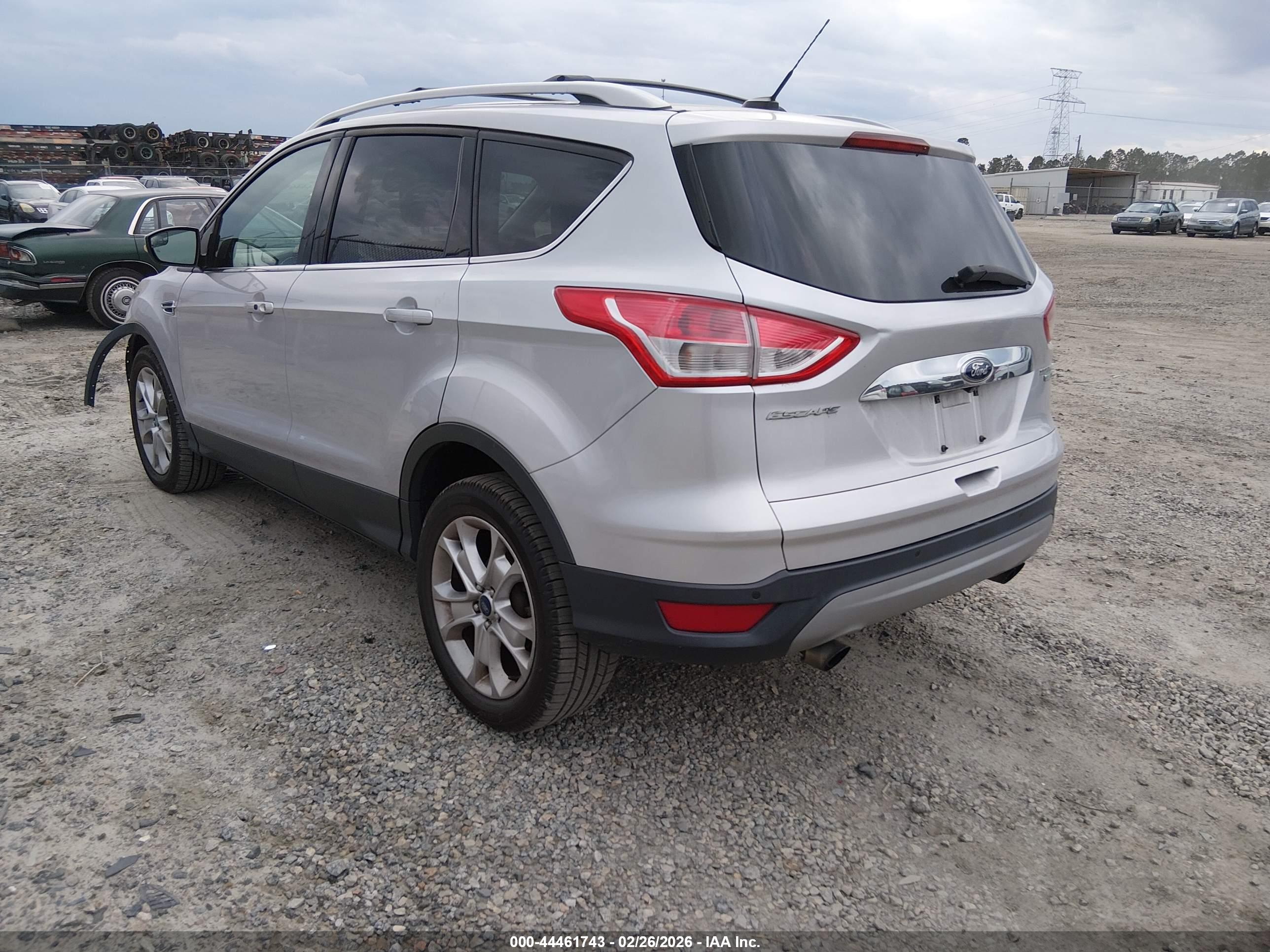 FORD ESCAPE image 3