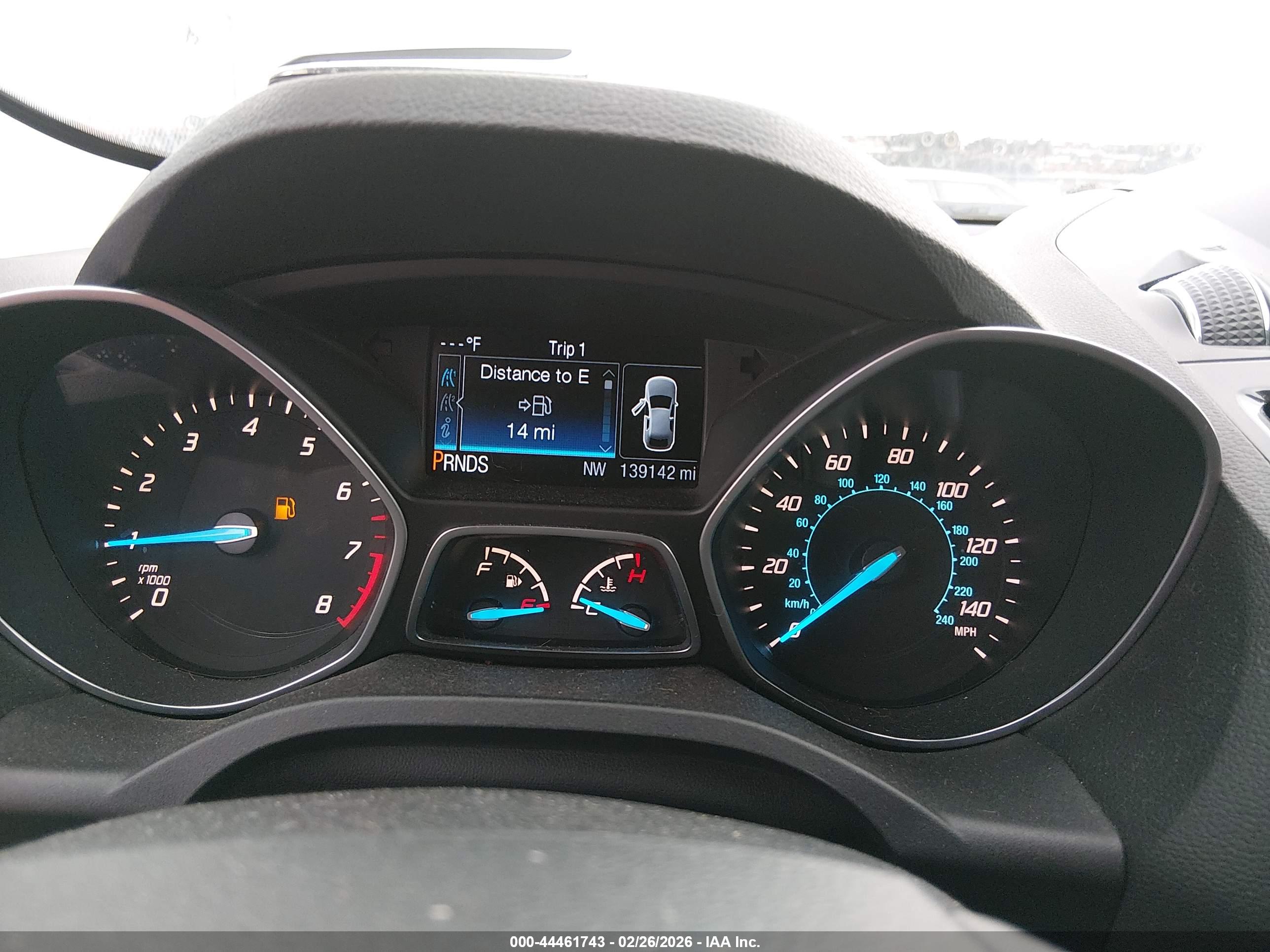 FORD ESCAPE image 7
