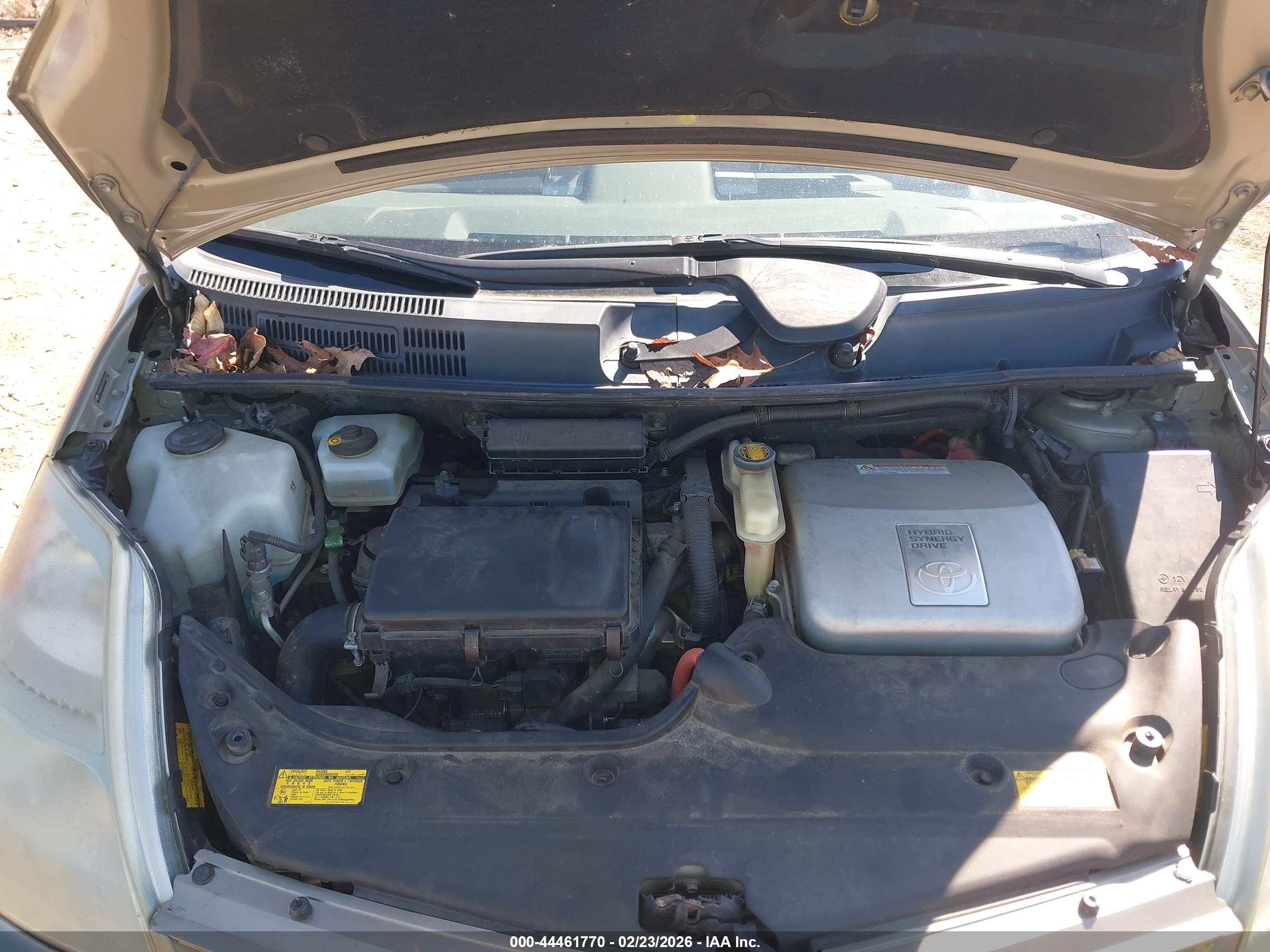 TOYOTA PRIUS image 10