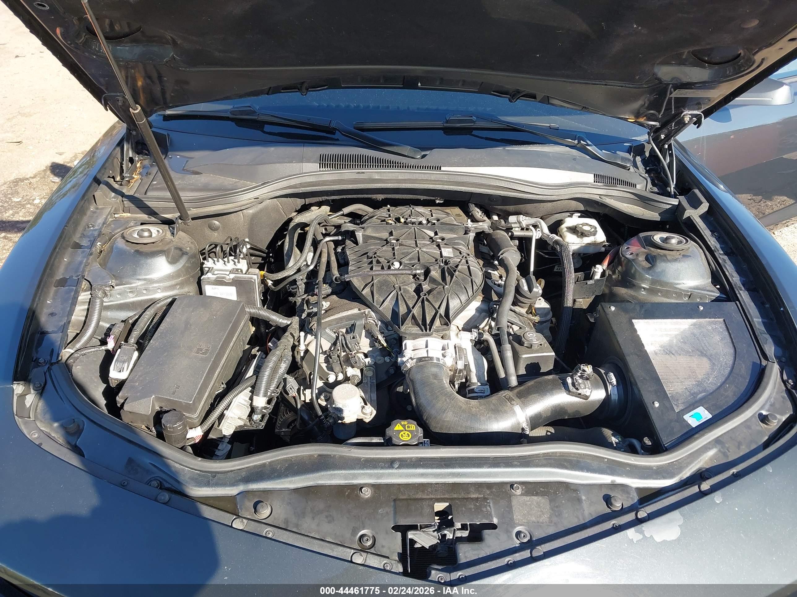 CHEVROLET CAMARO image 10