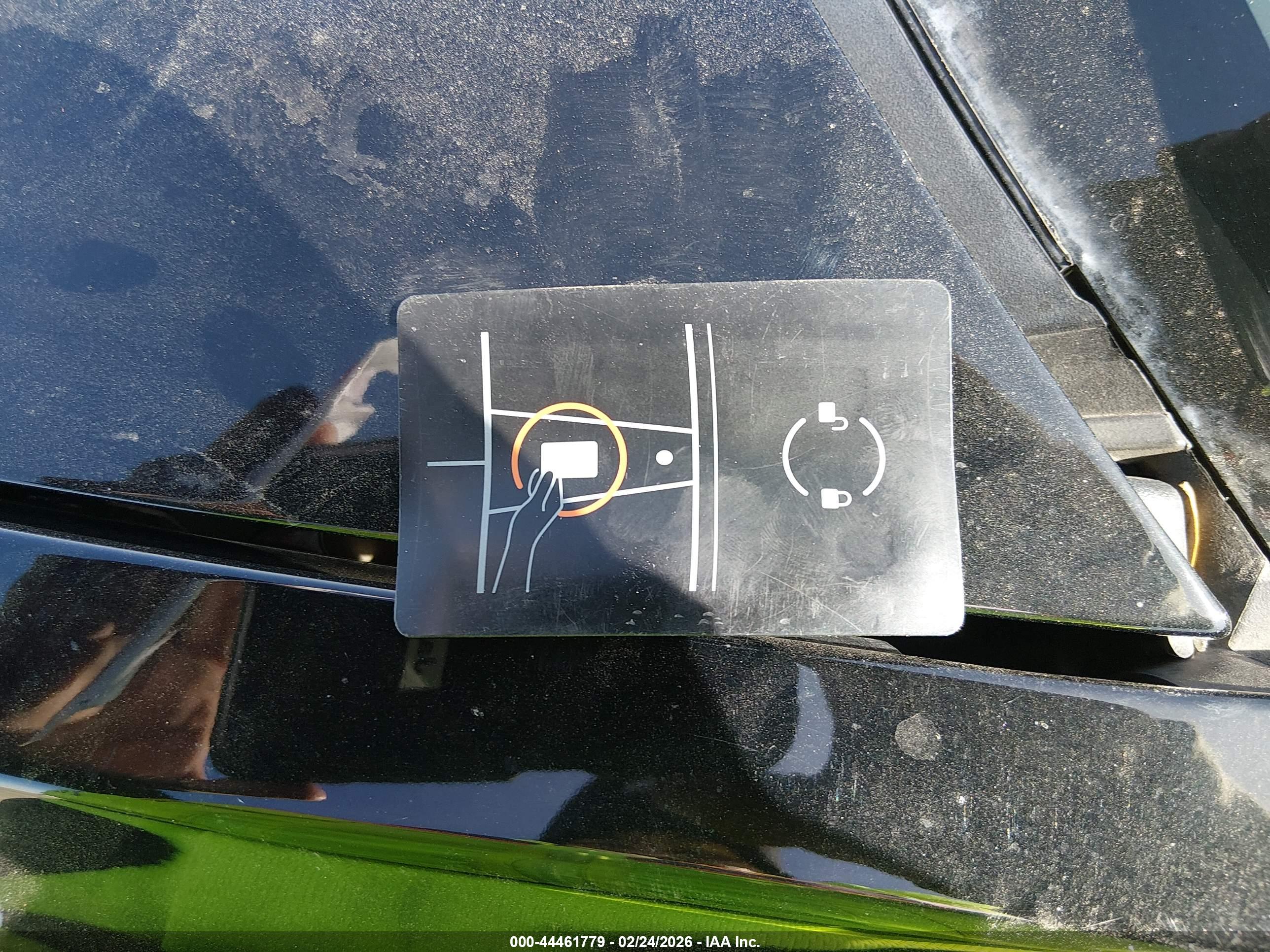 TESLA MODEL image 11