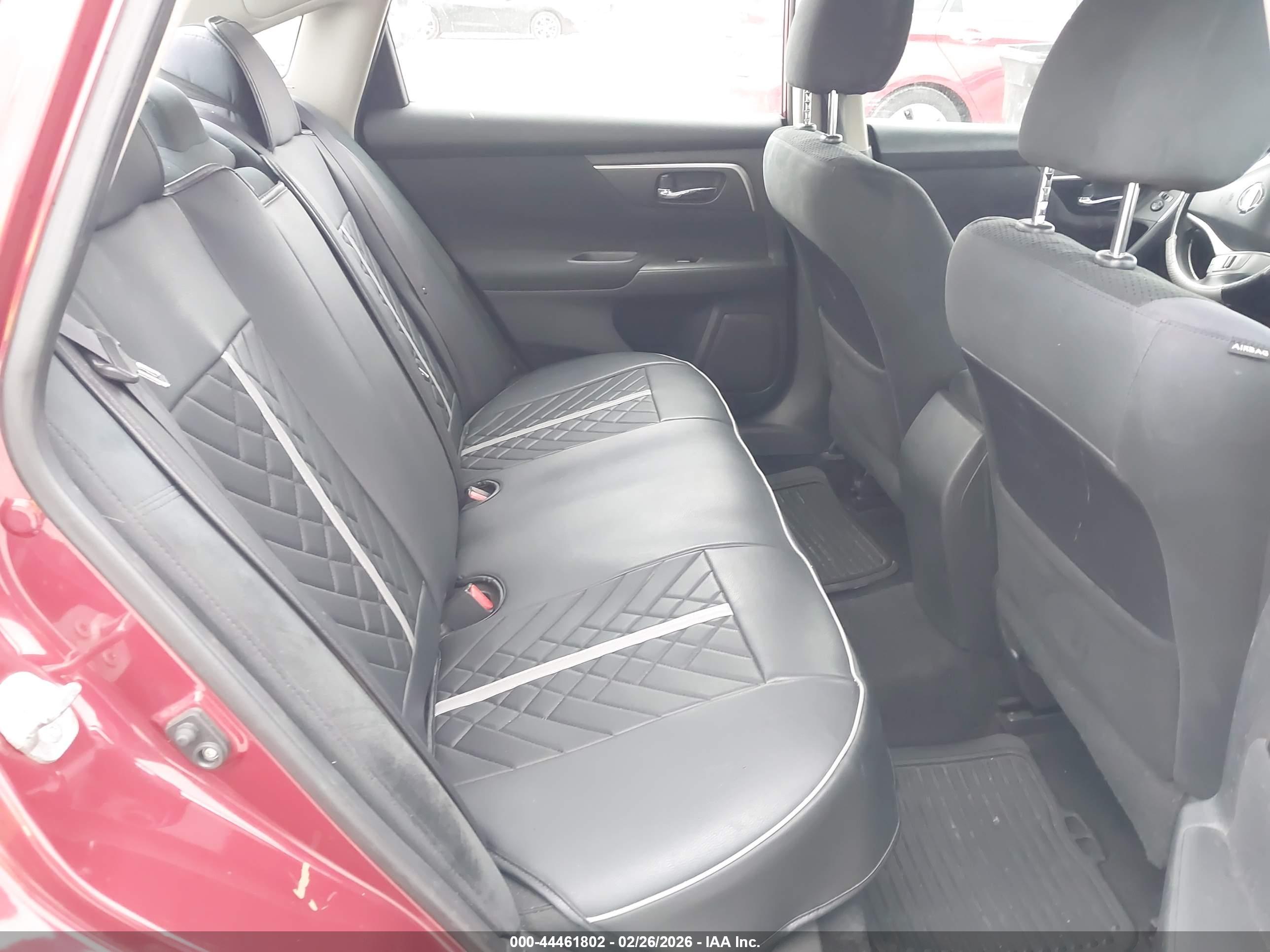 NISSAN ALTIMA image 8