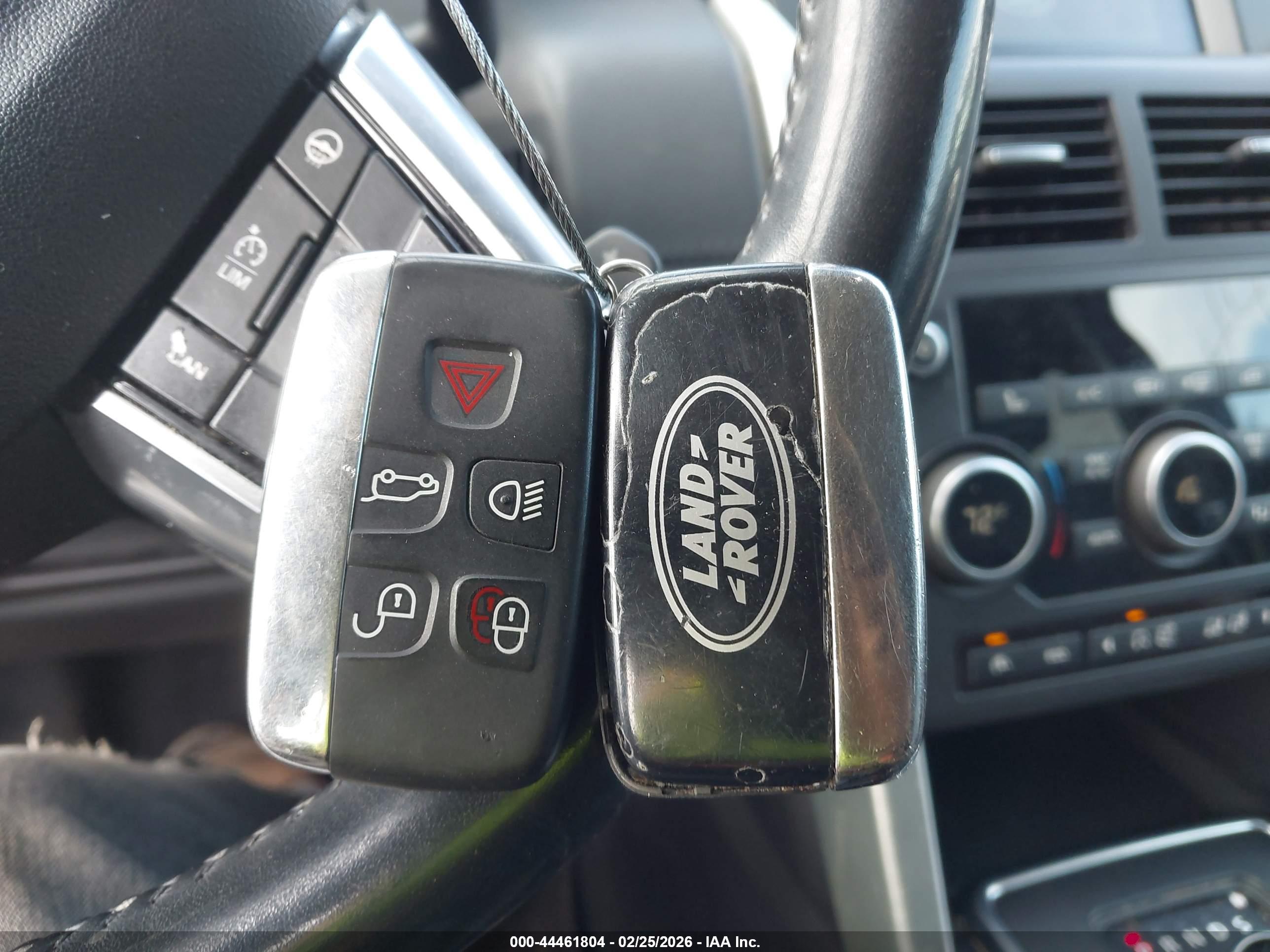 LAND ROVER image 11