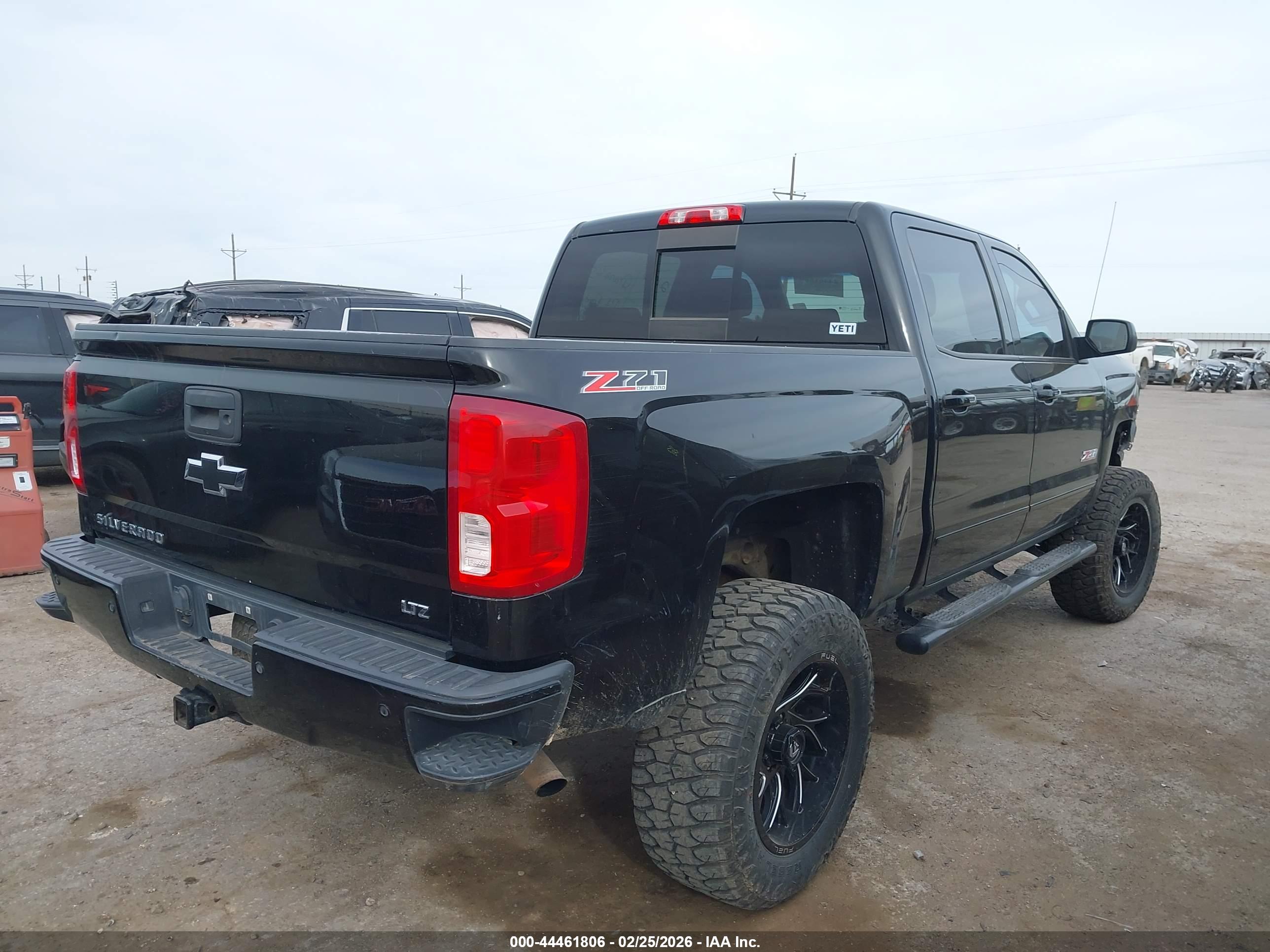 CHEVROLET SILVERADO image 4