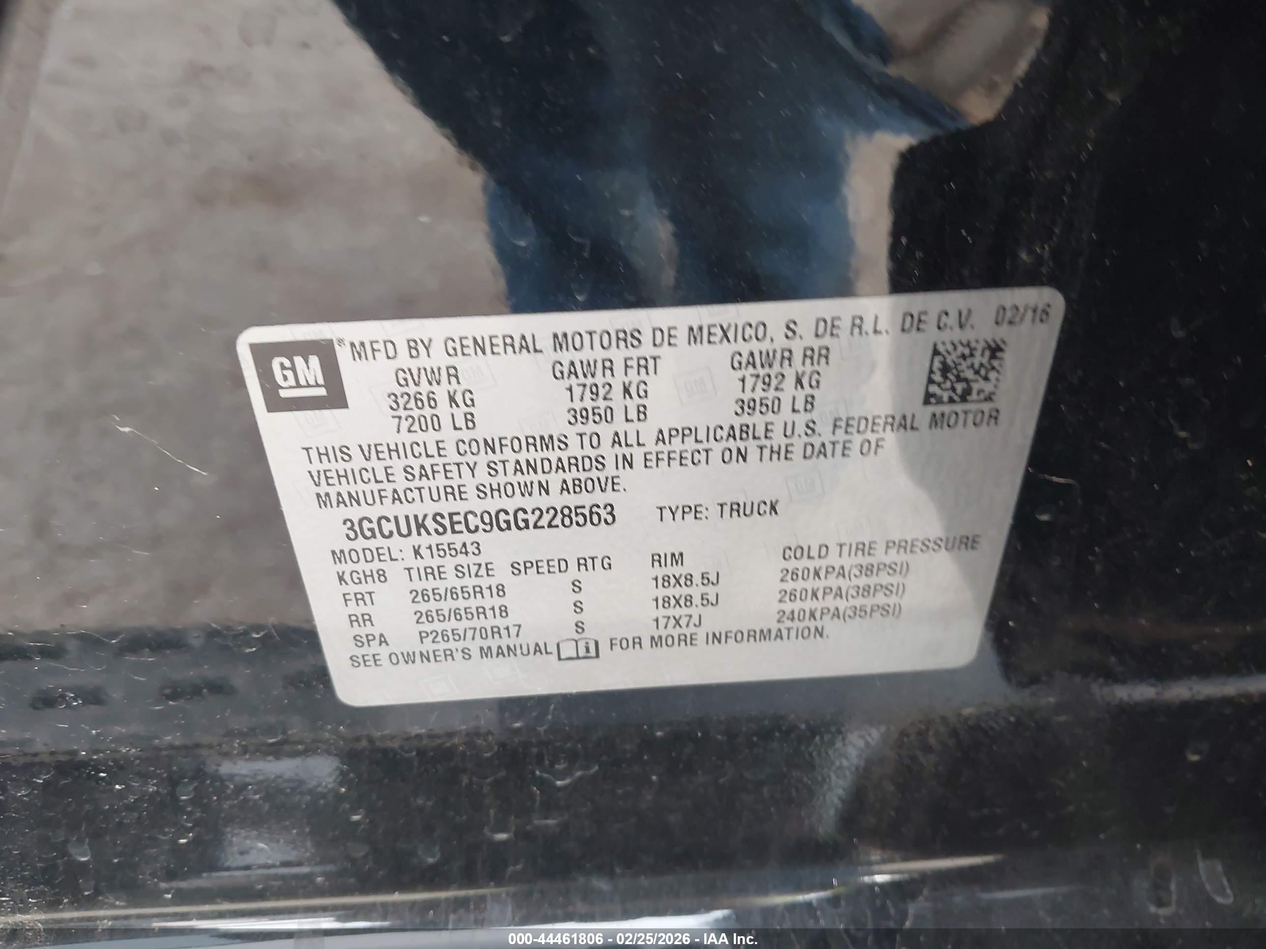CHEVROLET SILVERADO image 9