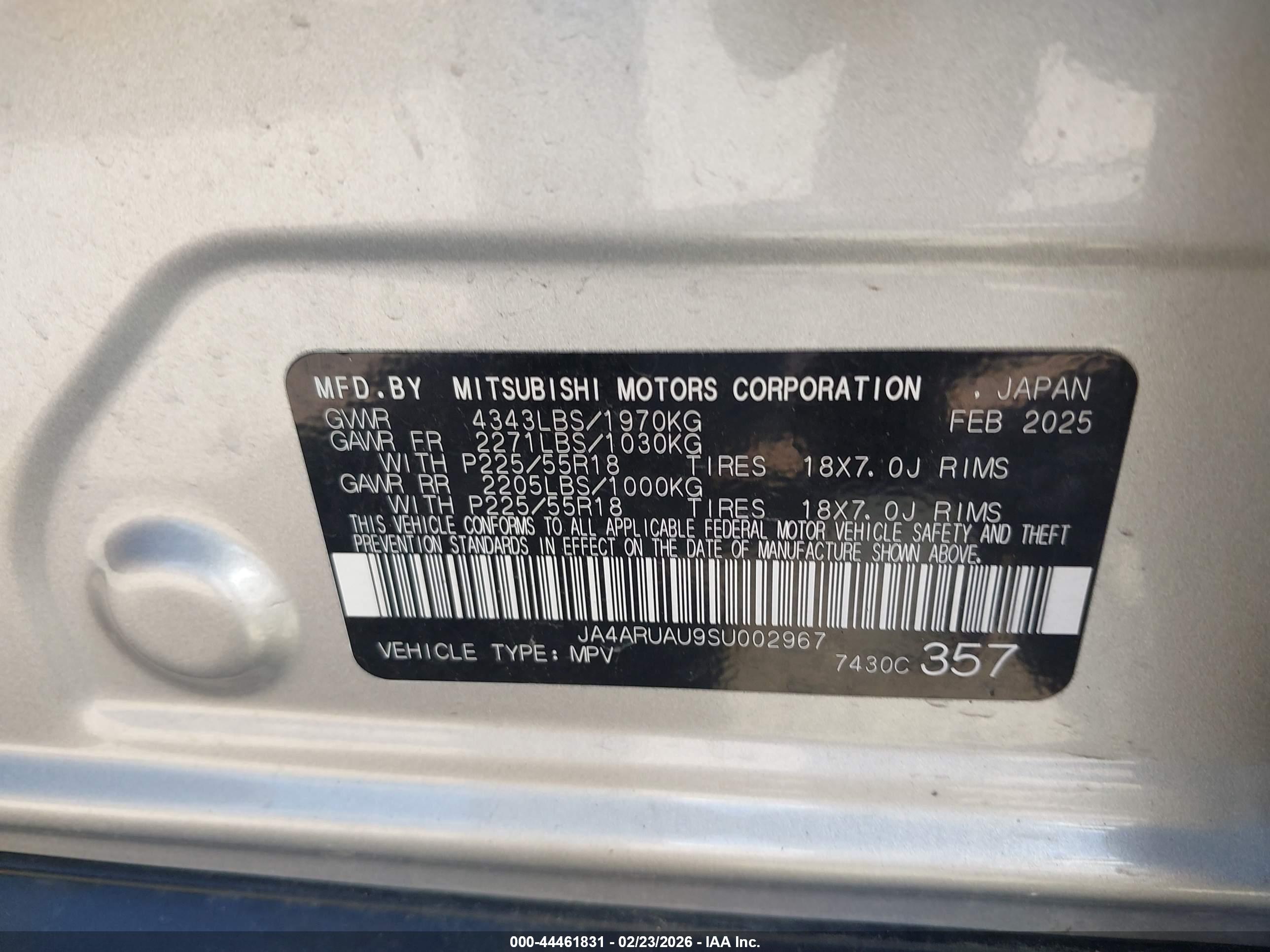 MITSUBISHI OUTLANDER image 9