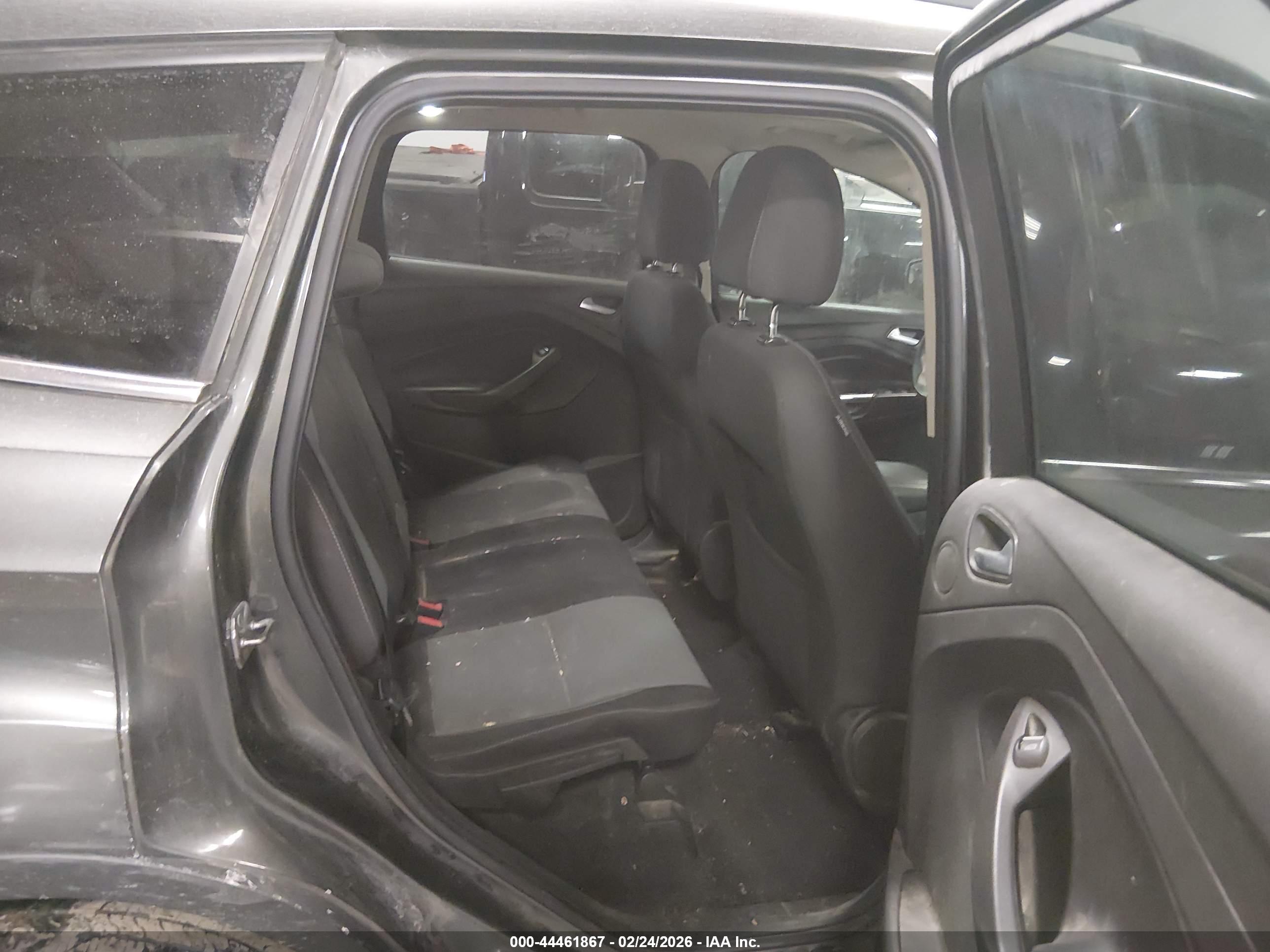 FORD ESCAPE image 8