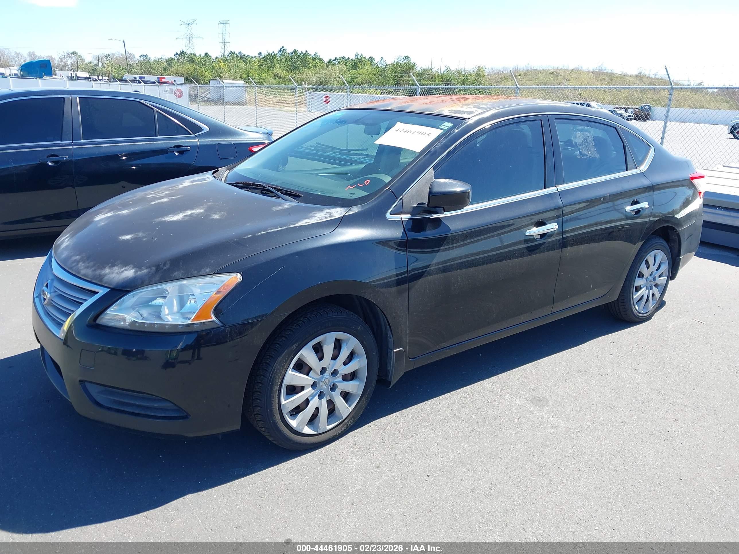 NISSAN SENTRA image 2