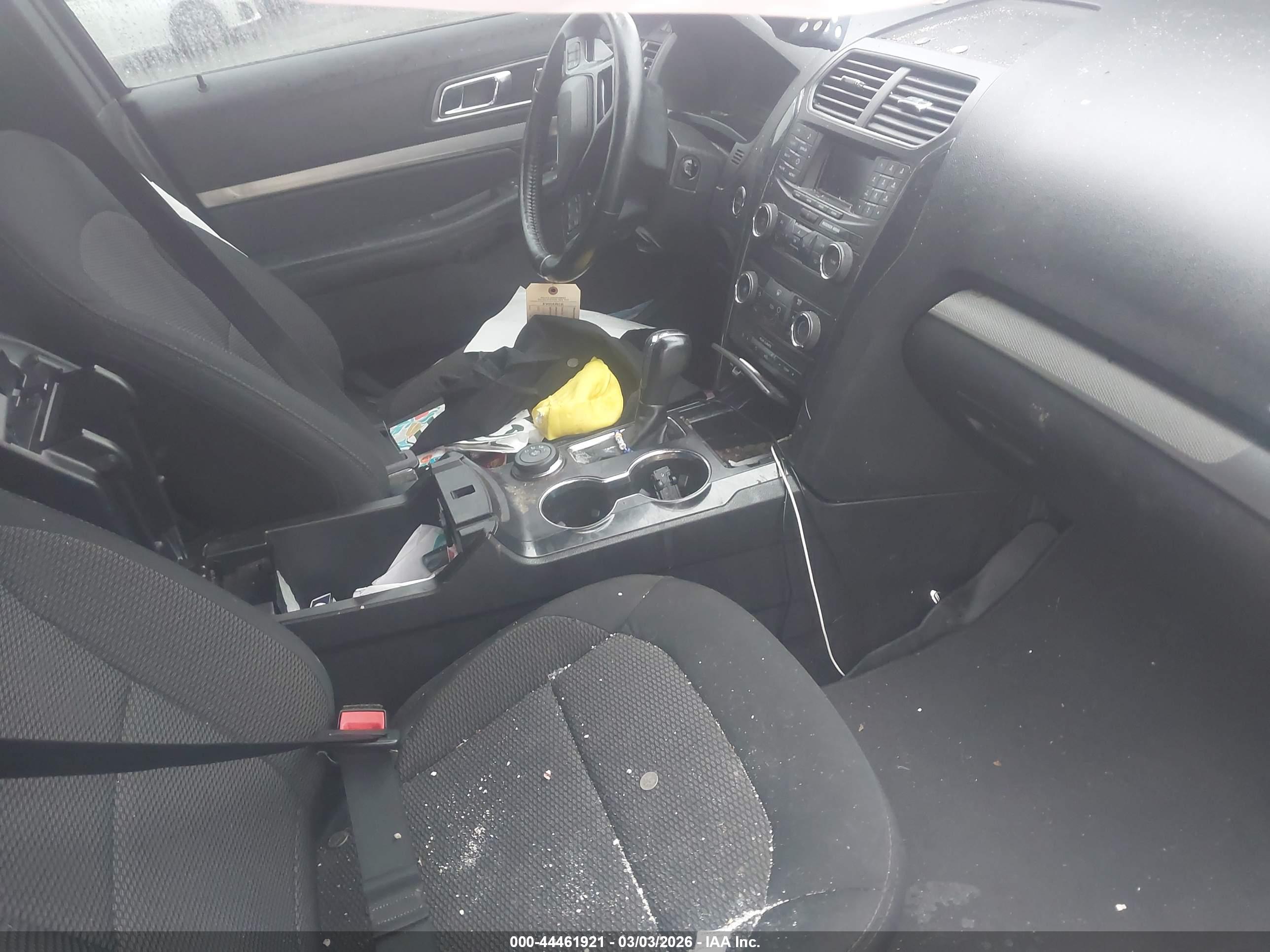 FORD EXPLORER image 5