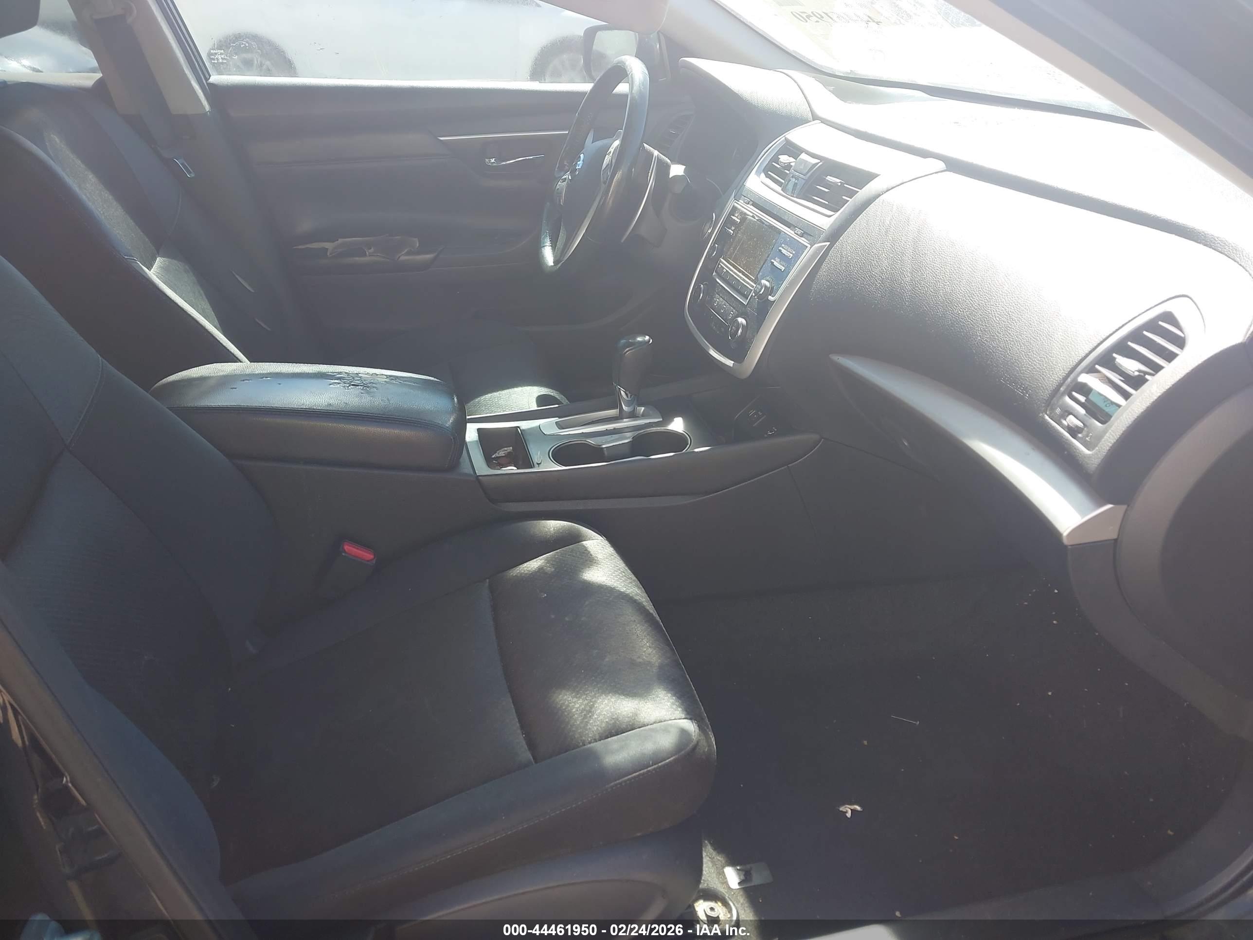 NISSAN ALTIMA image 5