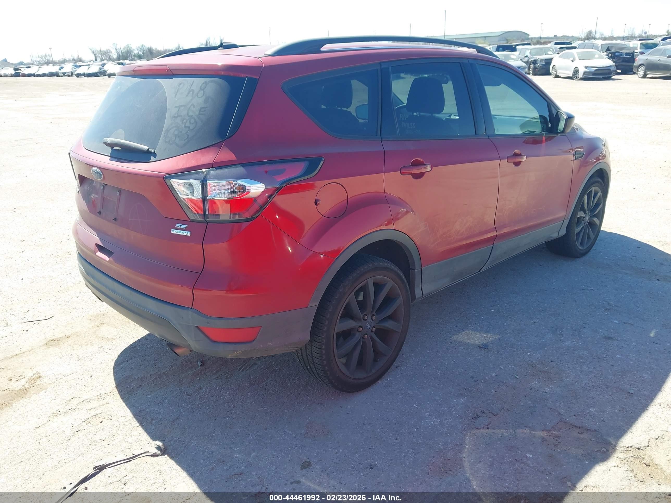 FORD ESCAPE image 4