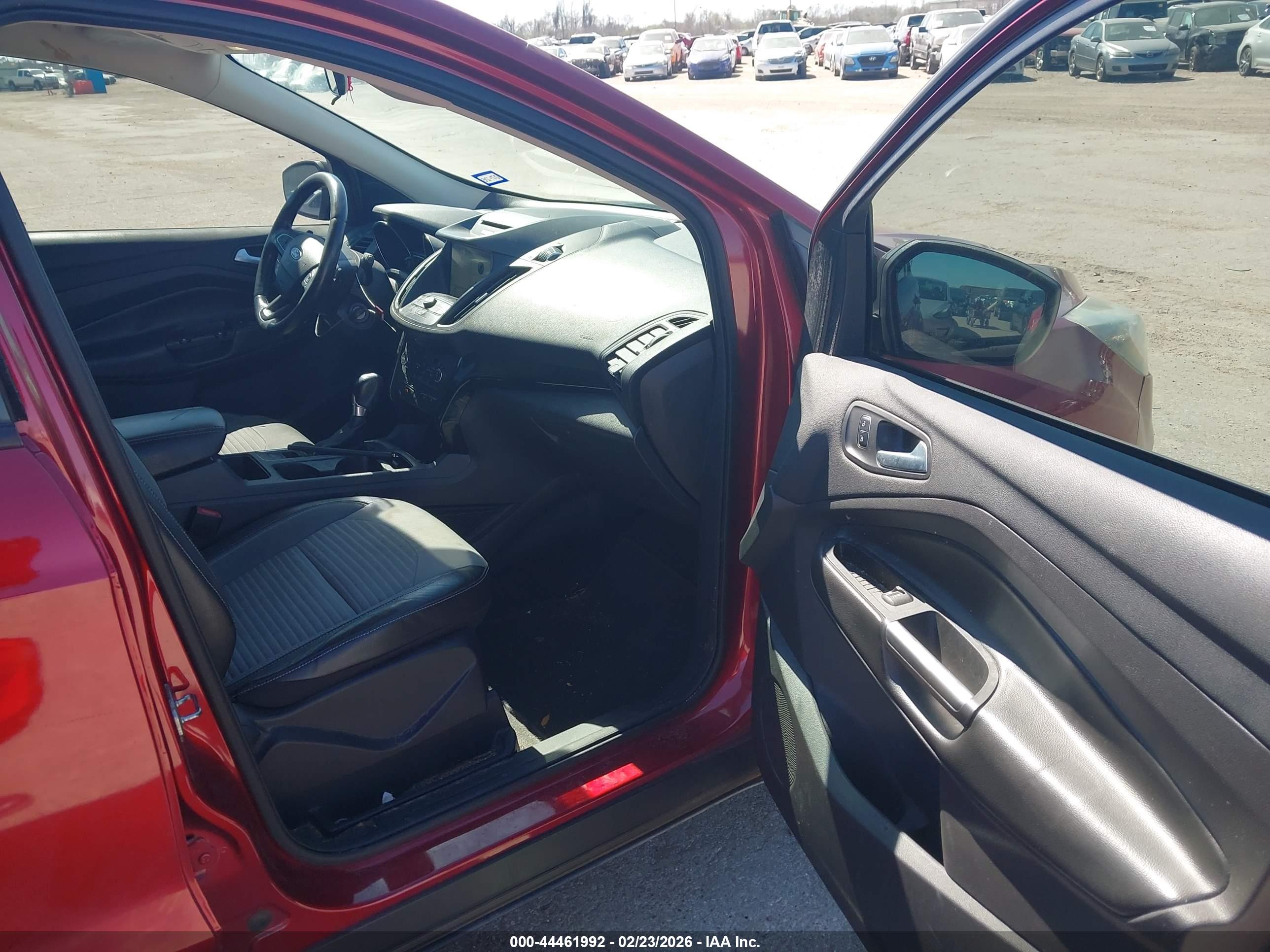 FORD ESCAPE image 5