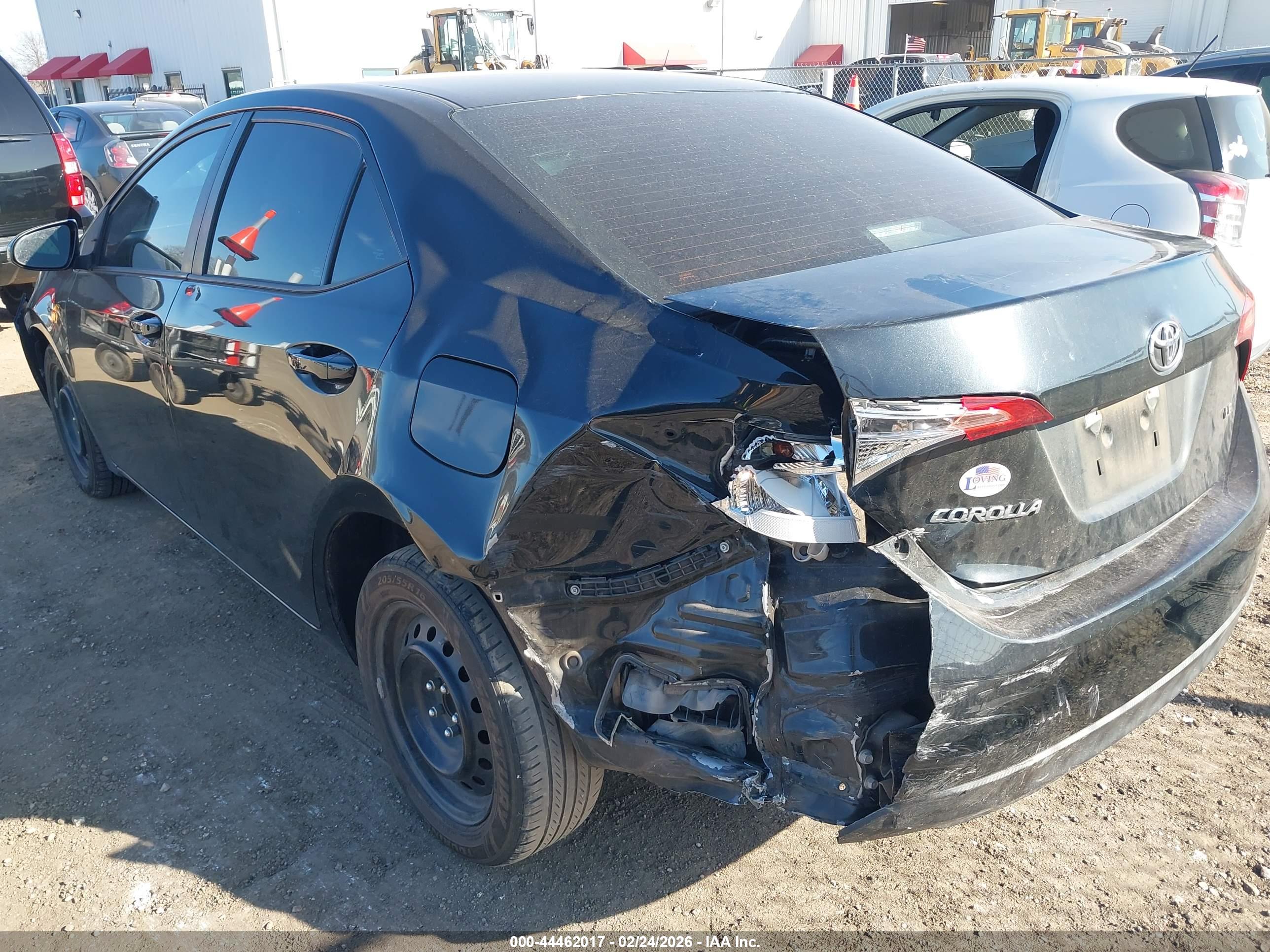 TOYOTA COROLLA image 3