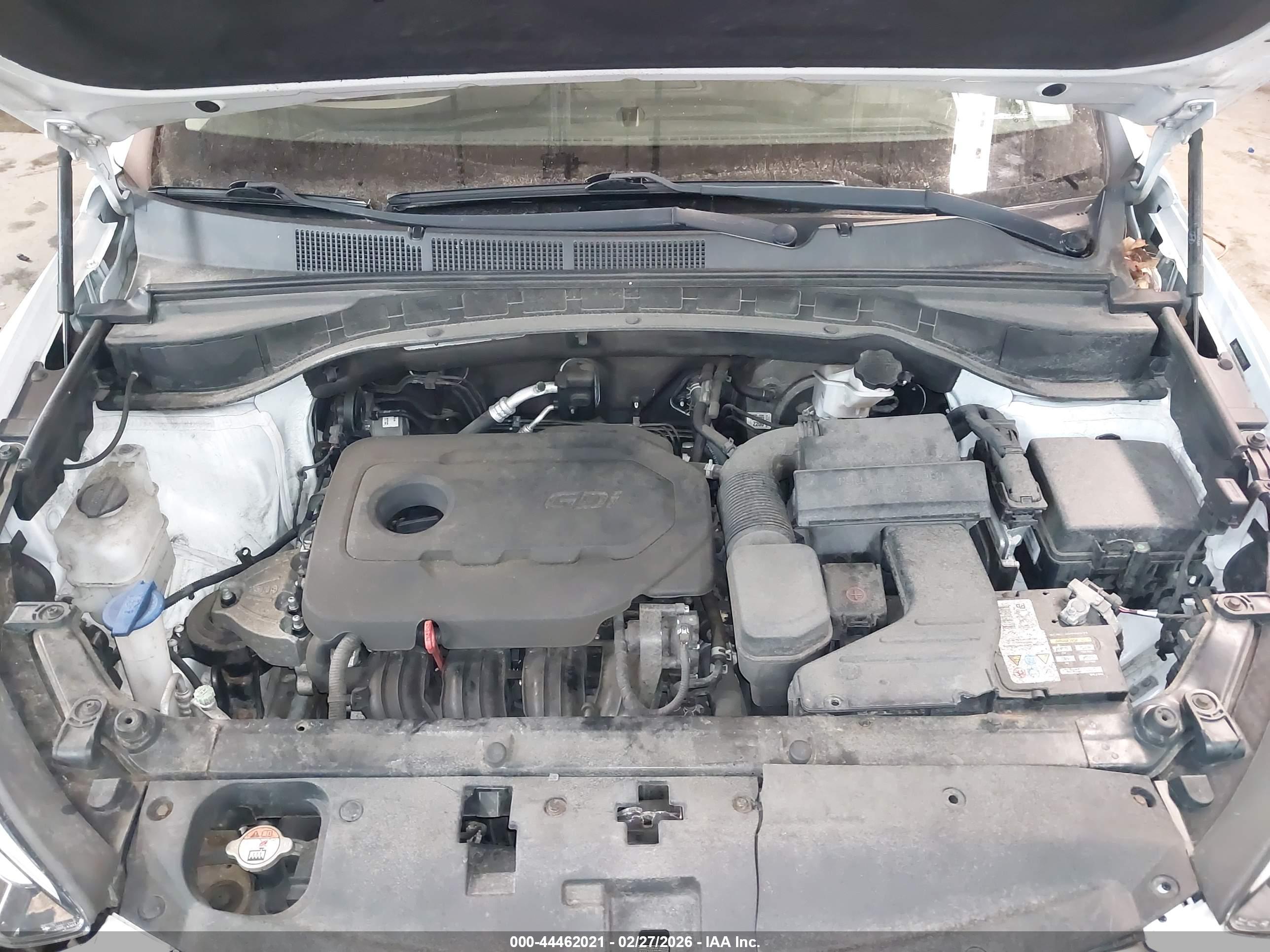 HYUNDAI SANTA image 10