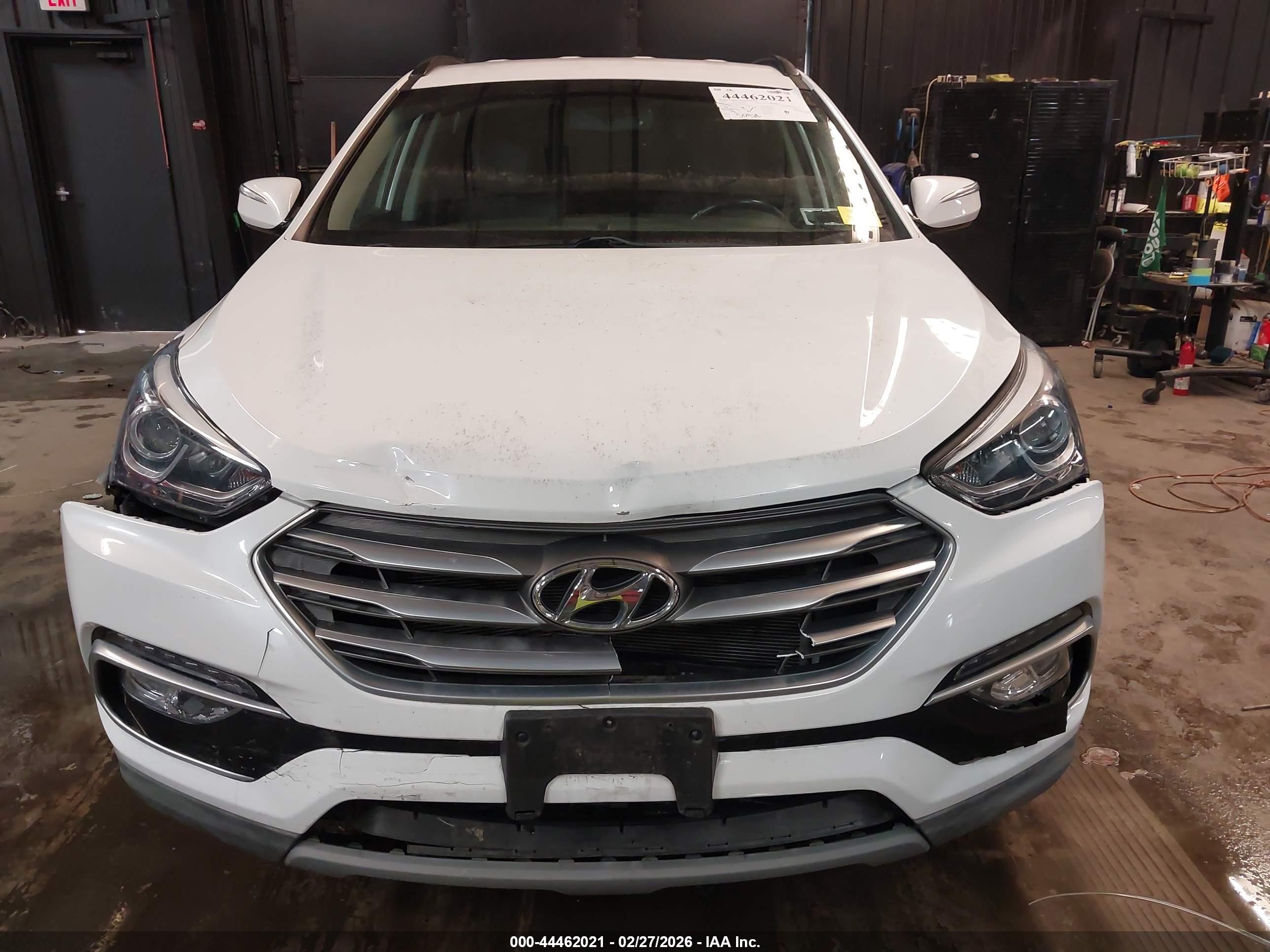 HYUNDAI SANTA image 6