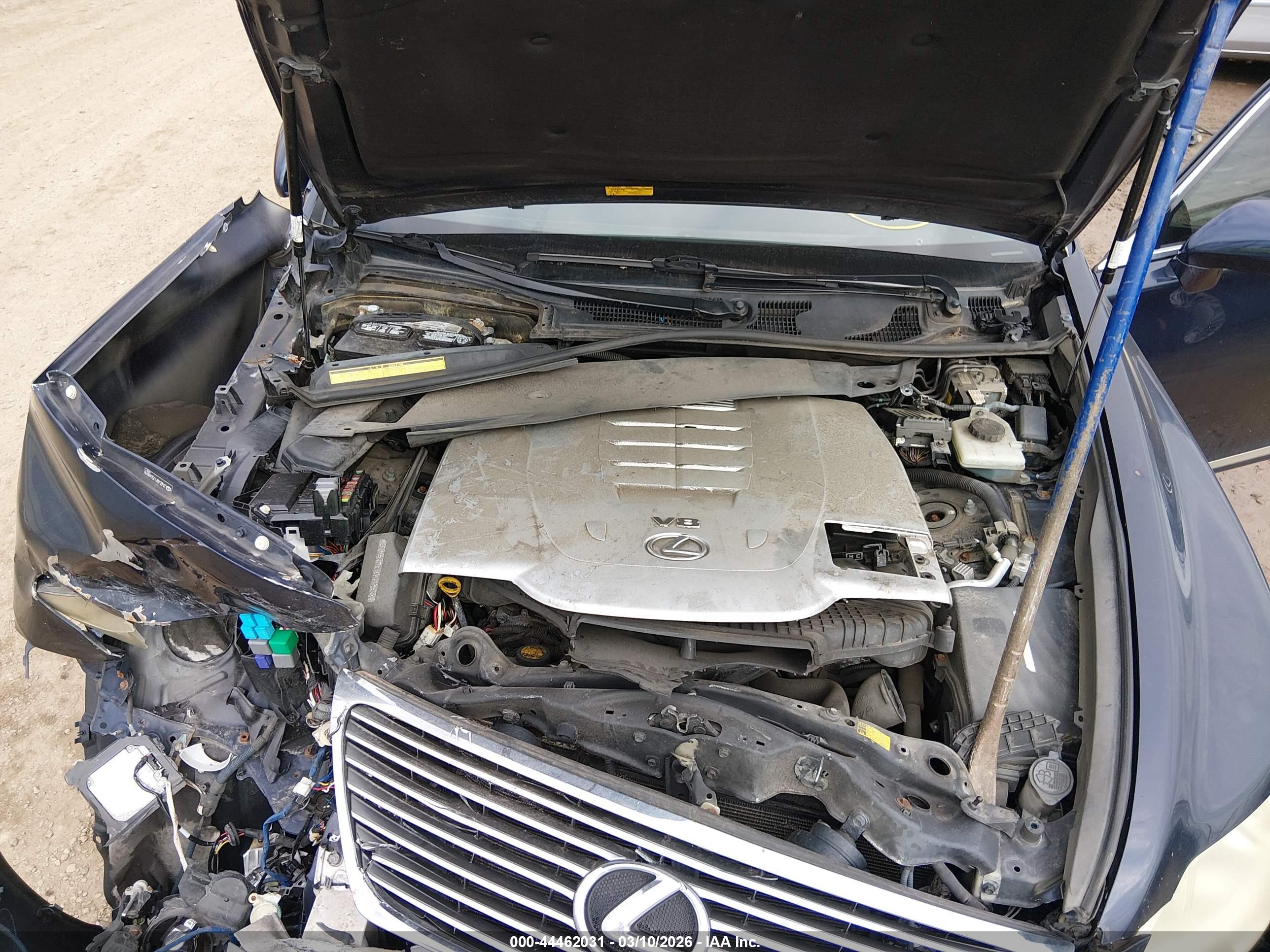 LEXUS LS image 10
