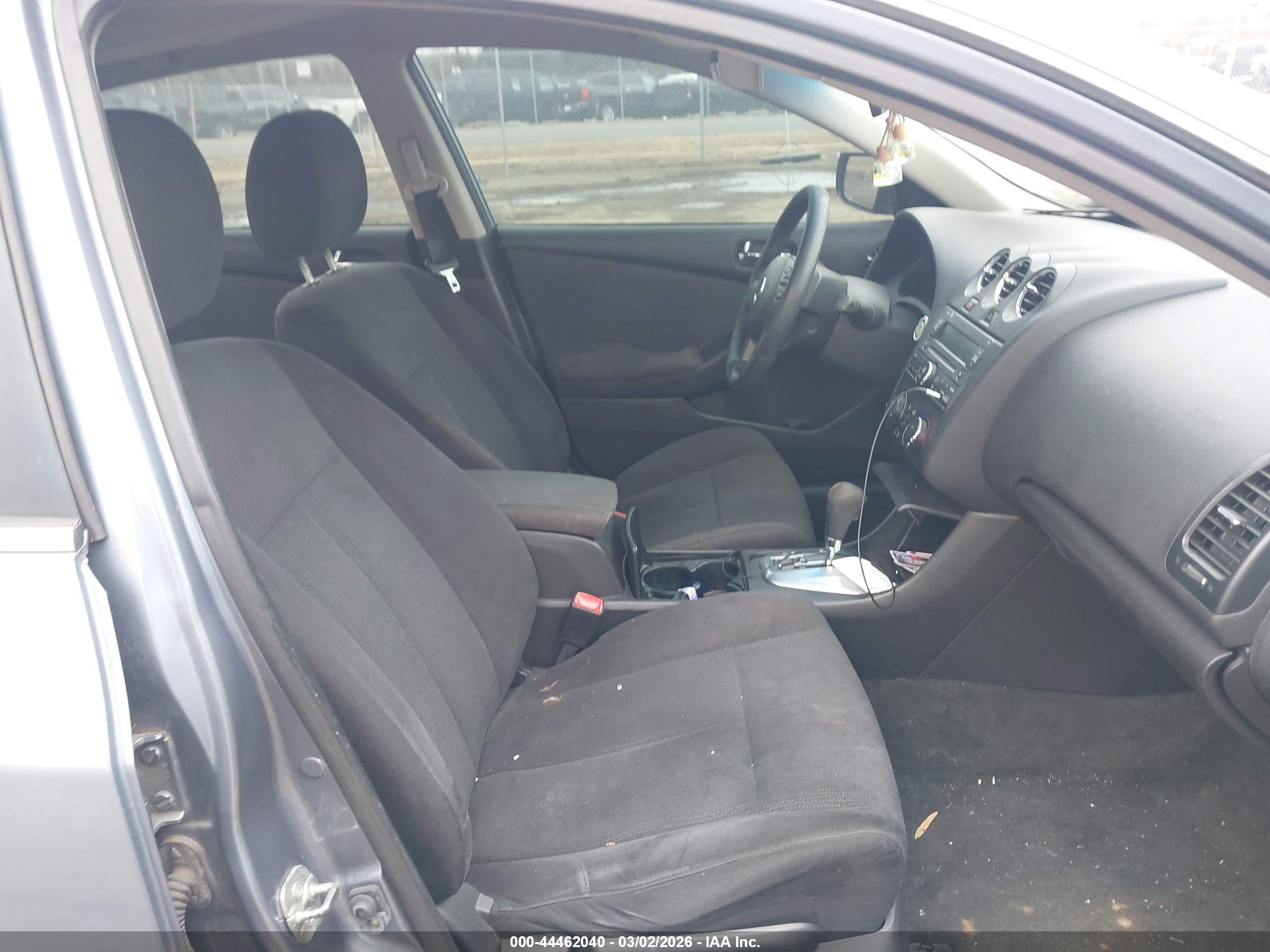 NISSAN ALTIMA image 5