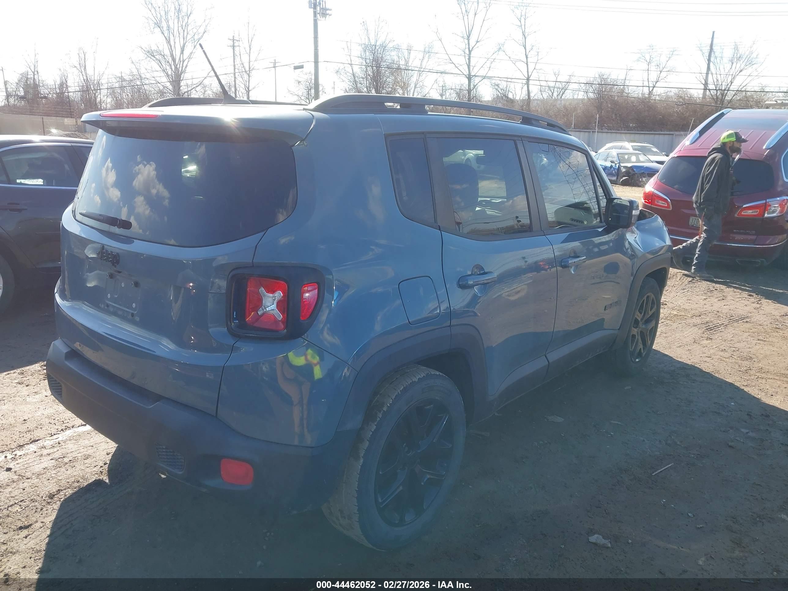 JEEP RENEGADE image 4