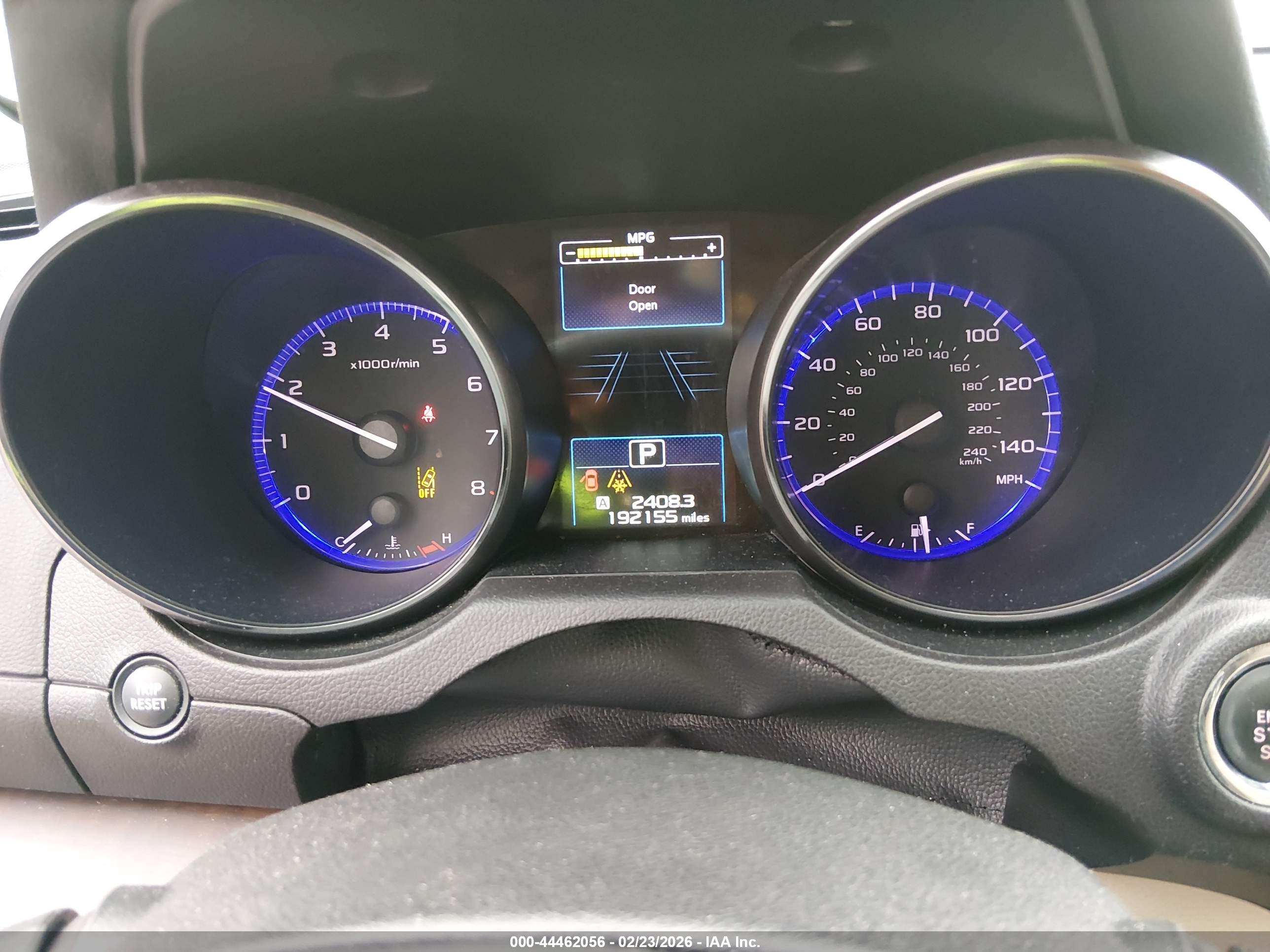 SUBARU OUTBACK image 7