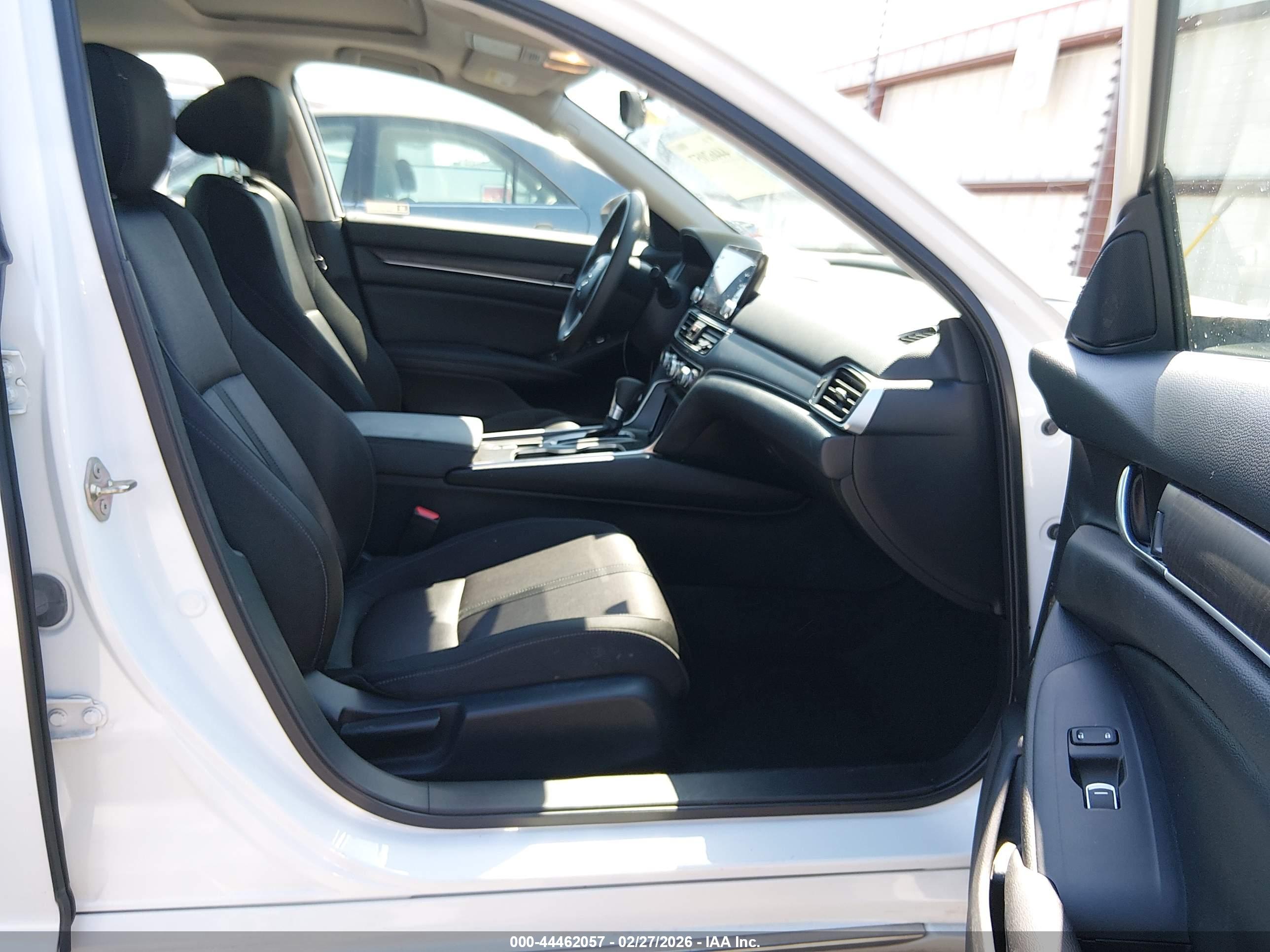 HONDA ACCORD image 5