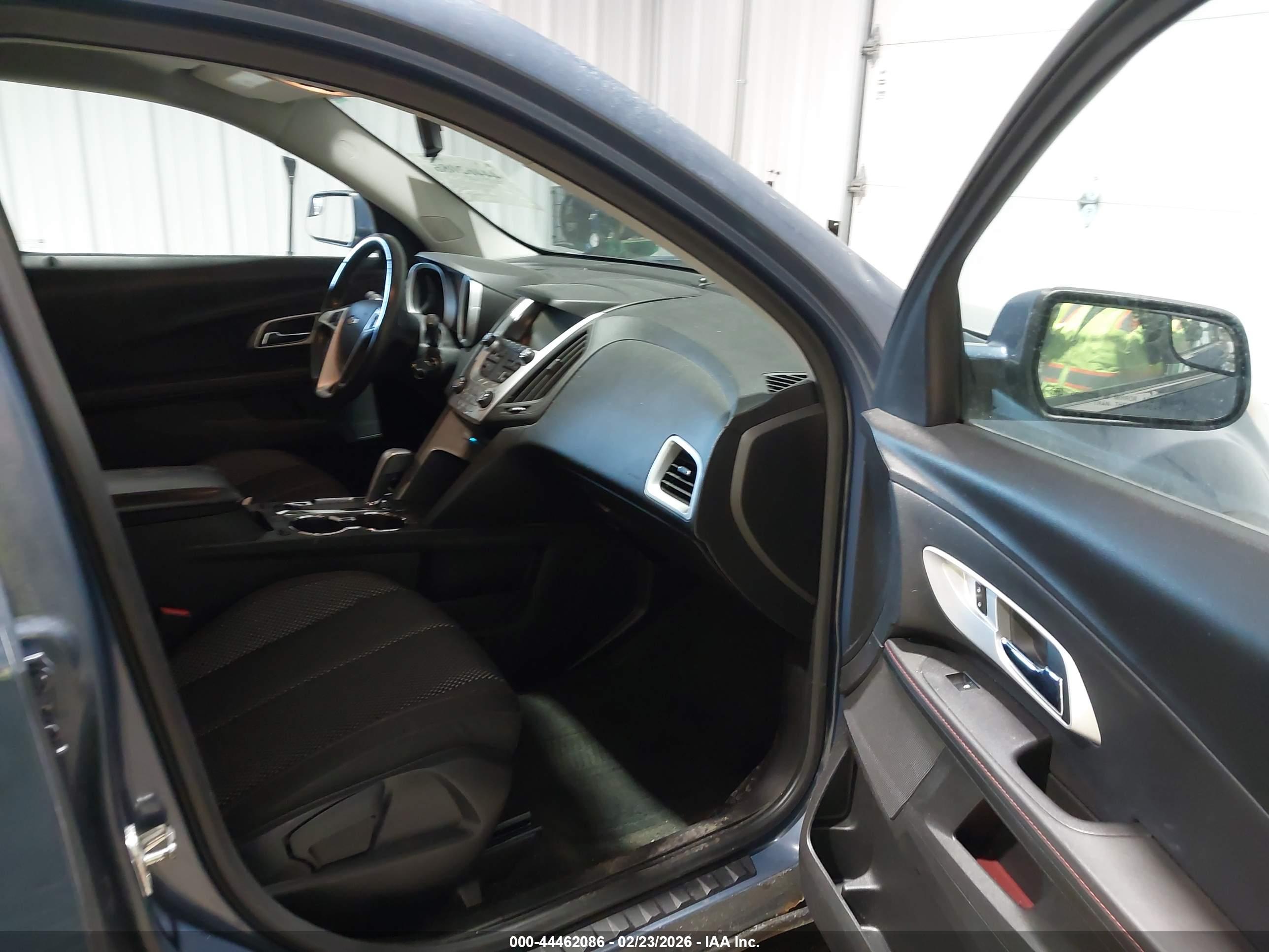 CHEVROLET EQUINOX image 5