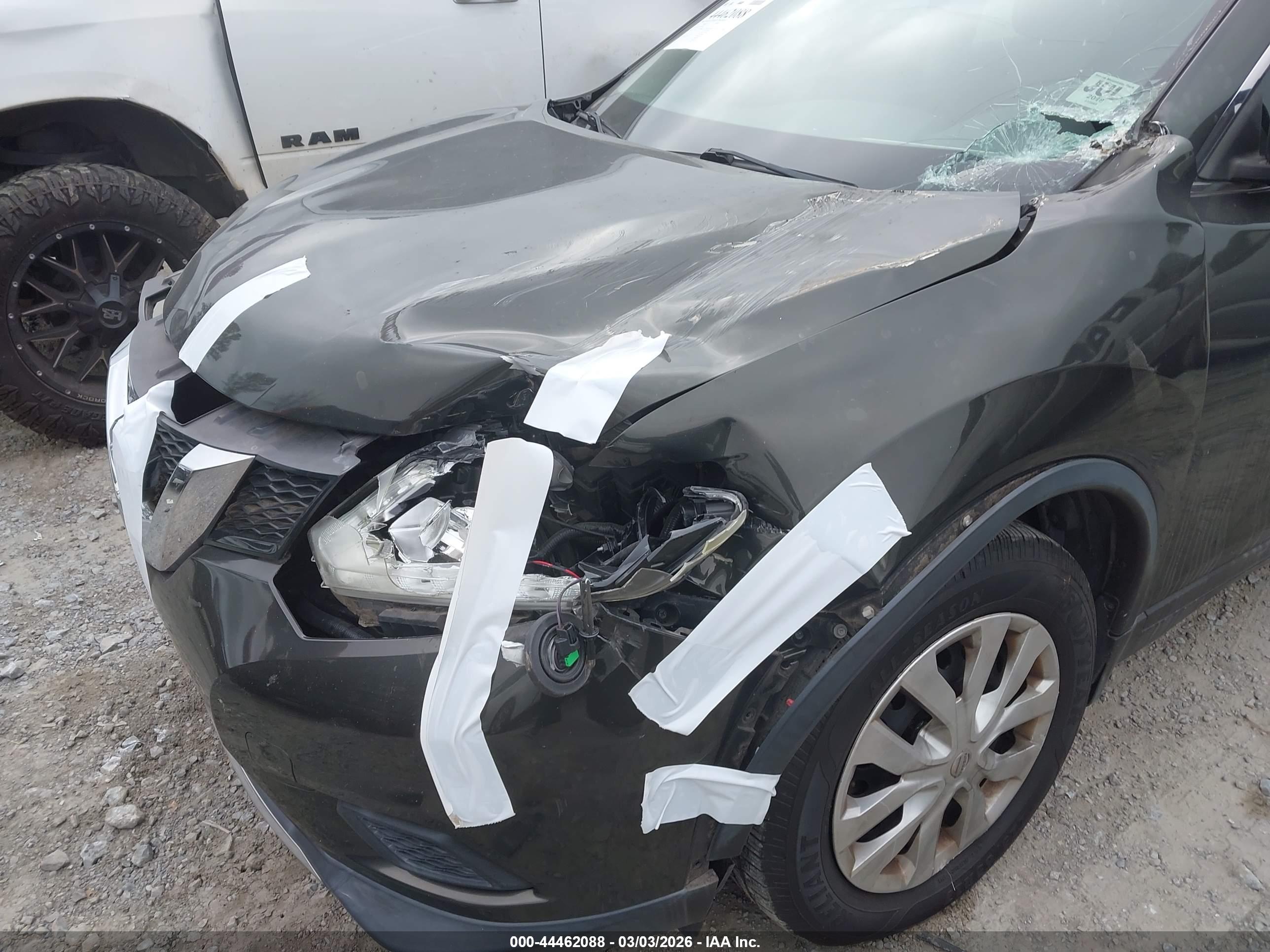 NISSAN ROGUE image 6
