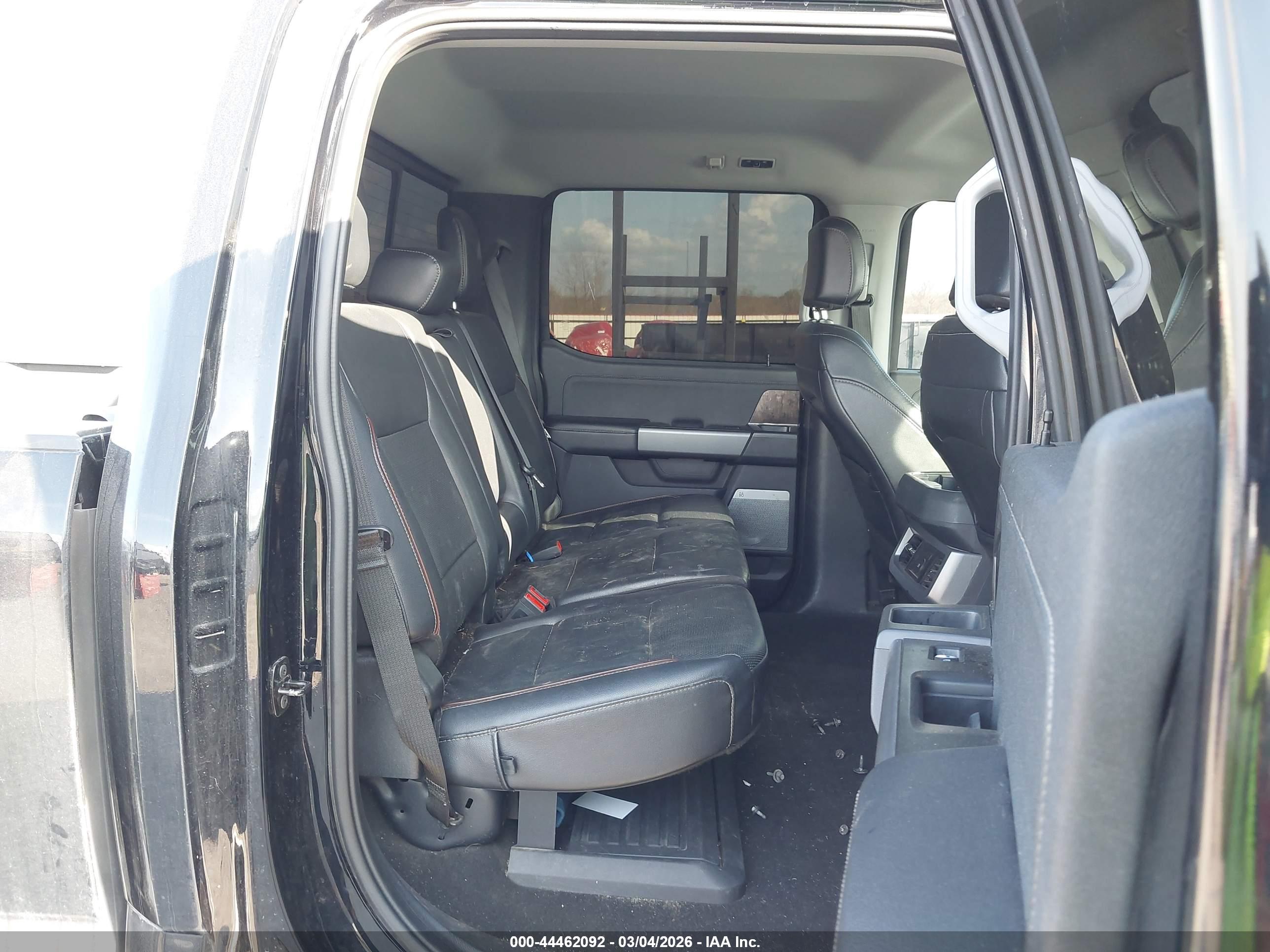 FORD F-350 image 8