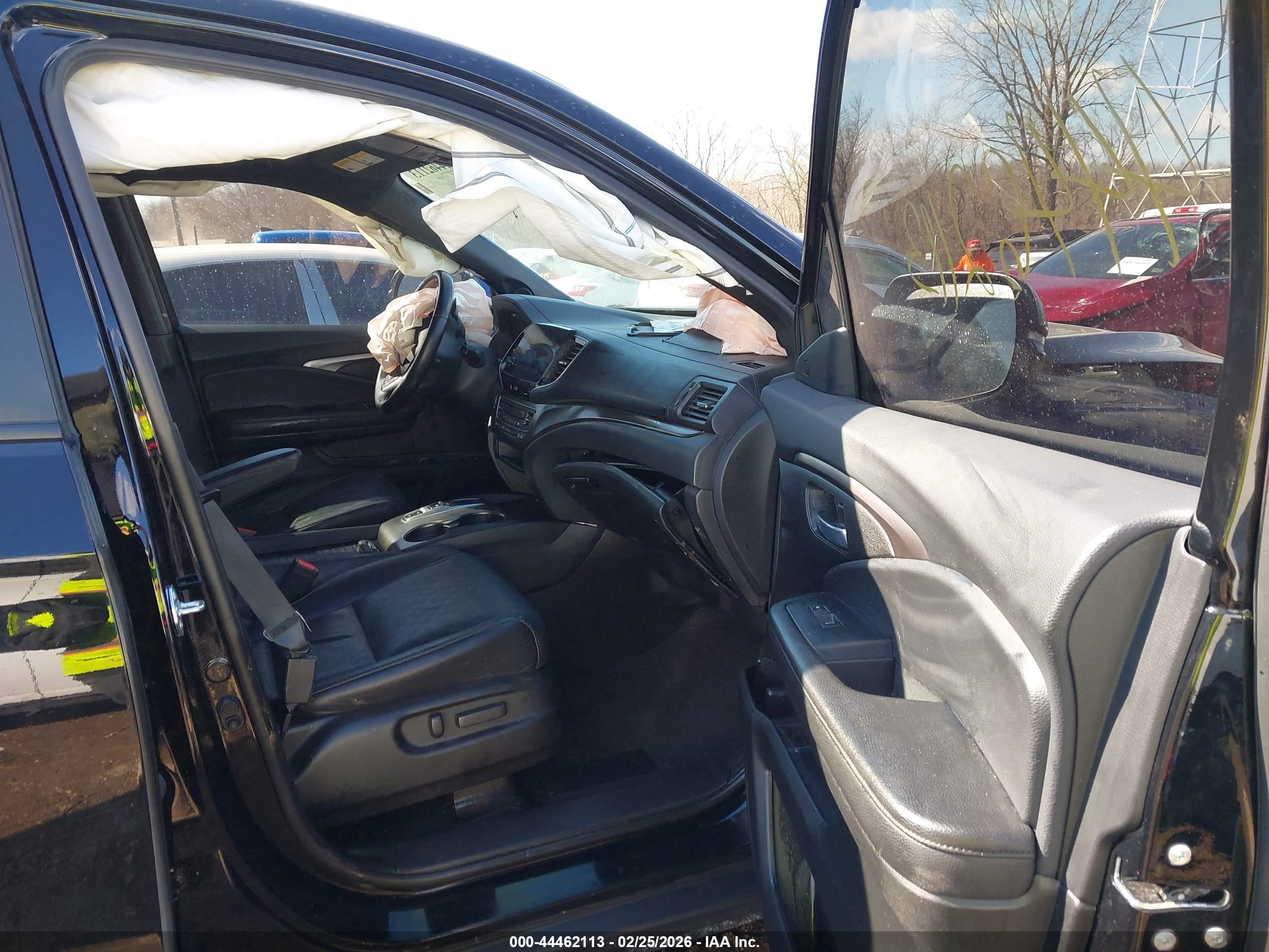HONDA PASSPORT image 5
