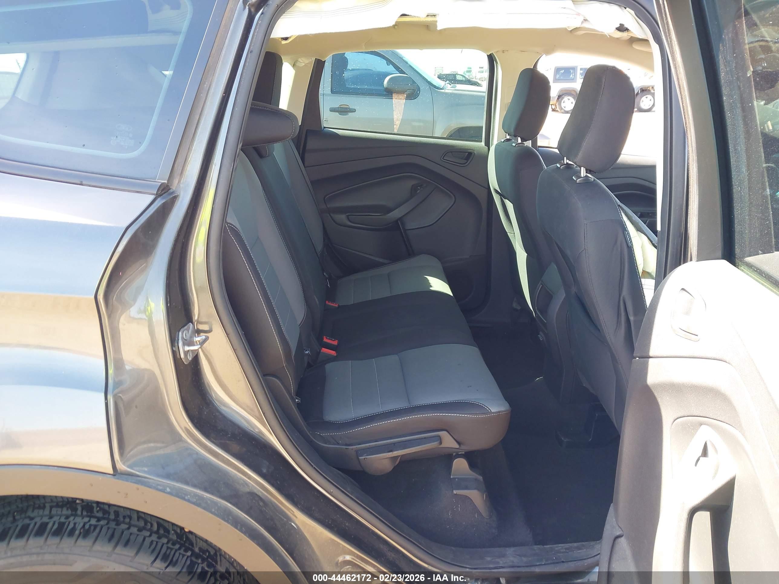 FORD ESCAPE image 8