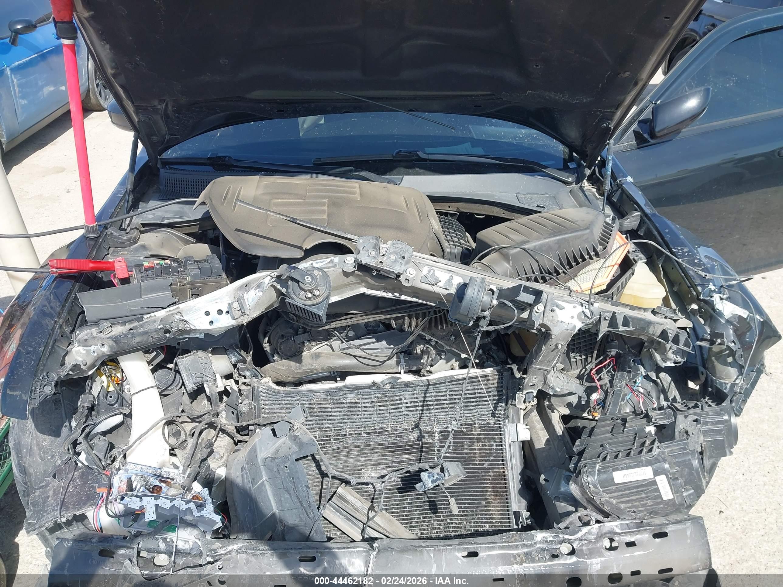 CHRYSLER 300 image 10