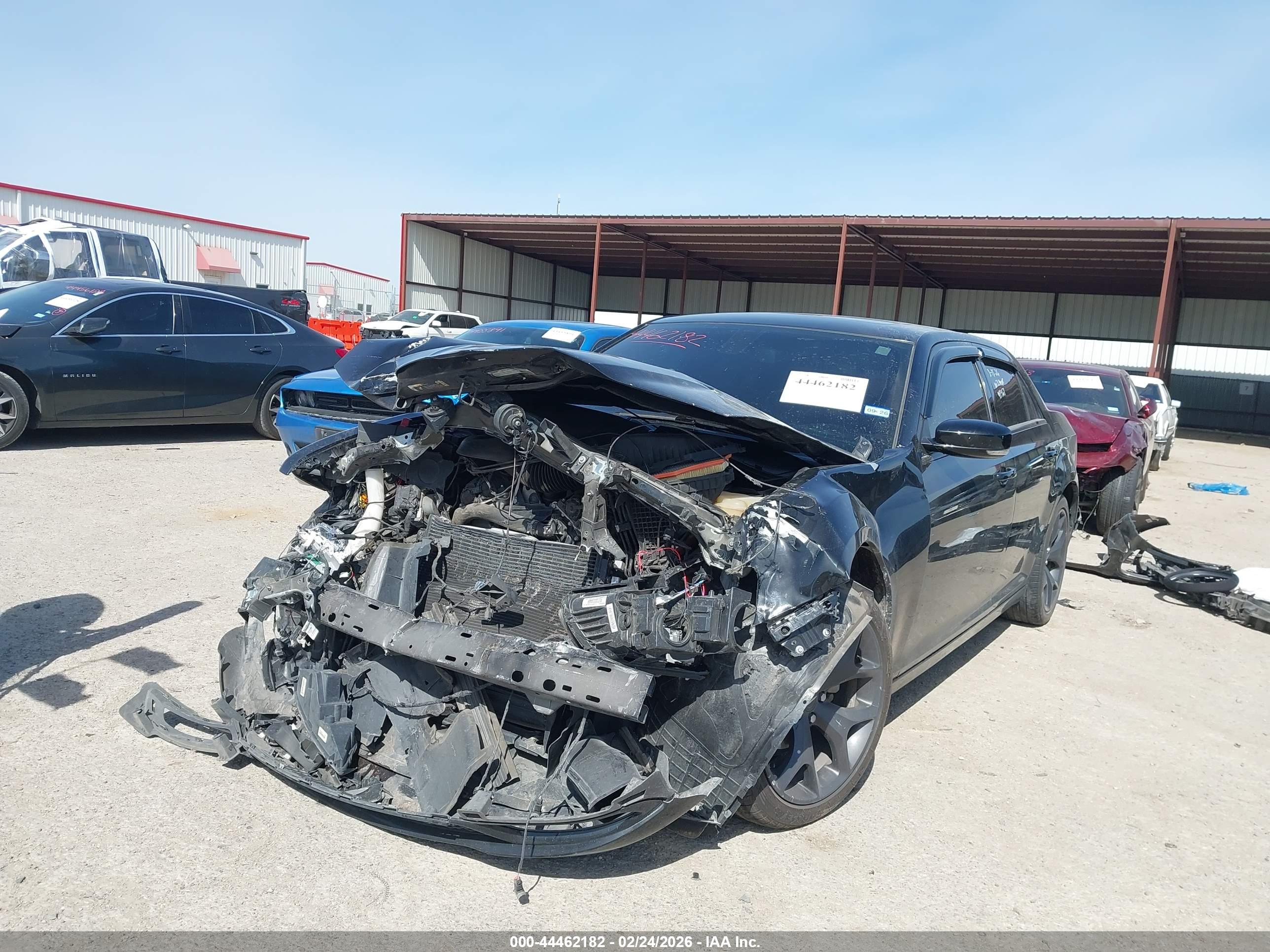 CHRYSLER 300 image 2